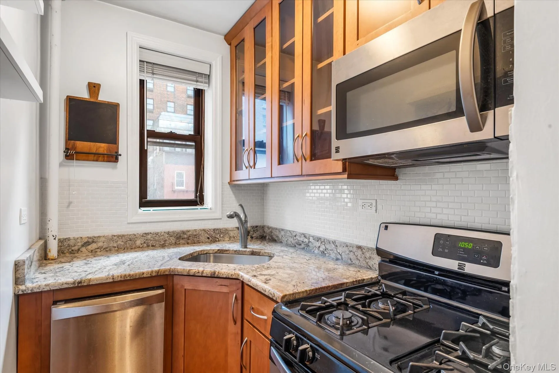 400 58th Street, New York, NY, 1 Bedroom Bedrooms, 3 Rooms Rooms,1 BathroomBathrooms,Residential,For Rent,58th Street,0,973997 400 58th Street, New York, NY, 1 Bedroom Bedrooms, 3 Rooms Rooms,1 BathroomBathrooms,Residential,For Rent,58th Street,0,973997