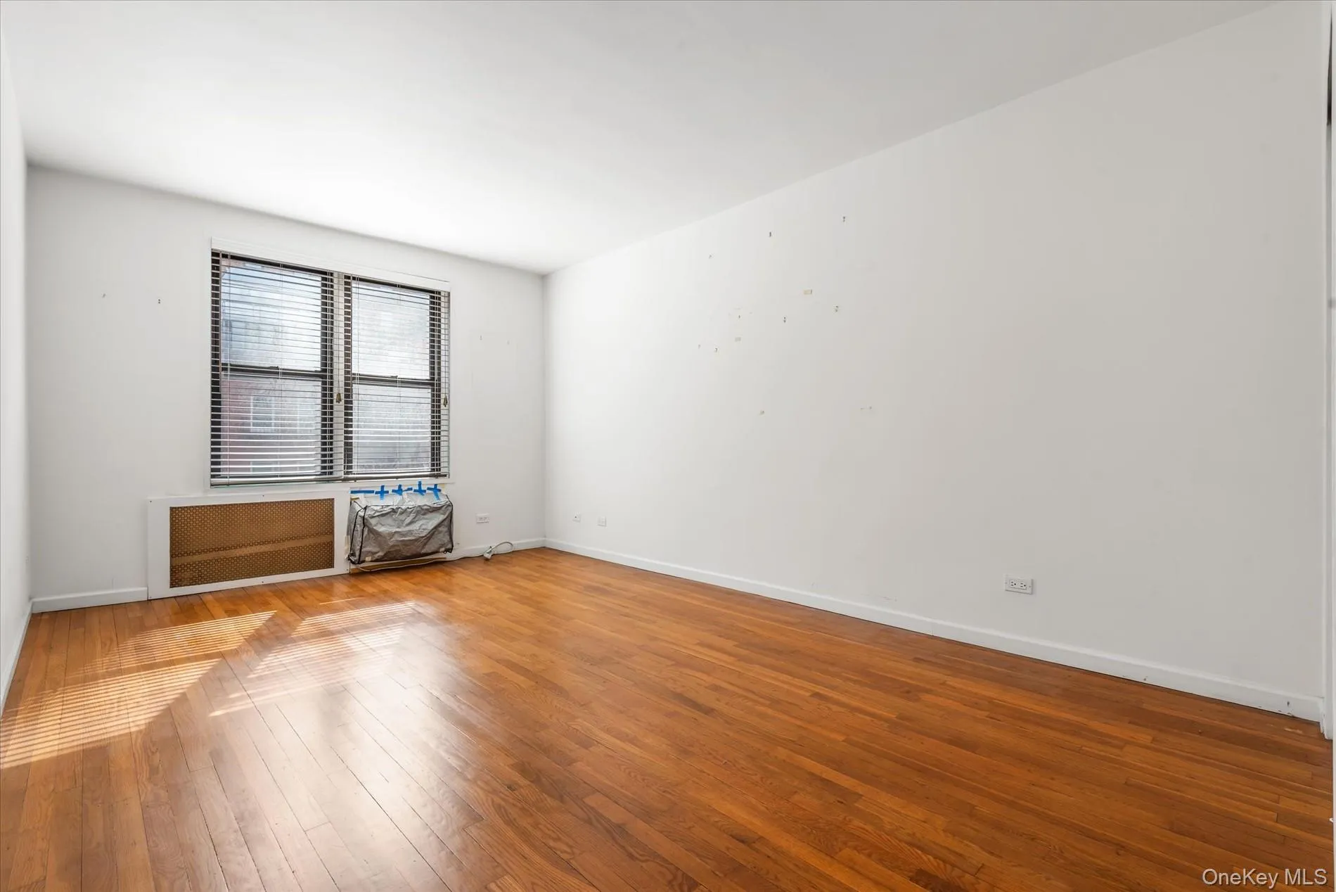 400 58th Street, New York, NY, 1 Bedroom Bedrooms, 3 Rooms Rooms,1 BathroomBathrooms,Residential,For Rent,58th Street,0,973997 400 58th Street, New York, NY, 1 Bedroom Bedrooms, 3 Rooms Rooms,1 BathroomBathrooms,Residential,For Rent,58th Street,0,973997