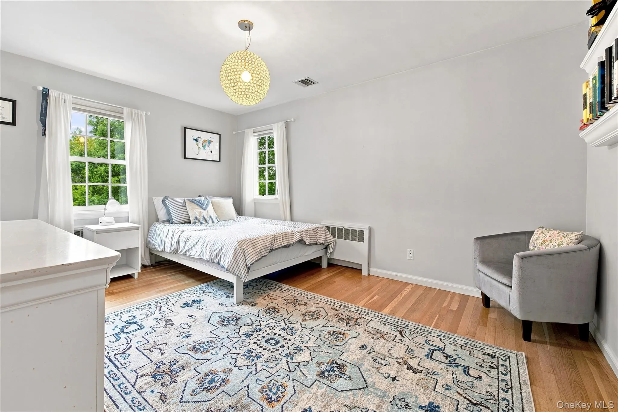 Front facing Bedroom with 2 Window Exposures Front facing Bedroom with 2 Window Exposures