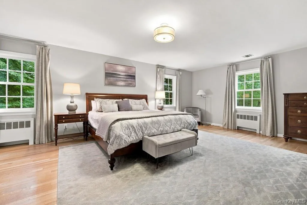 Large Primary Bedroom with Bath and WIC Large Primary Bedroom with Bath and WIC