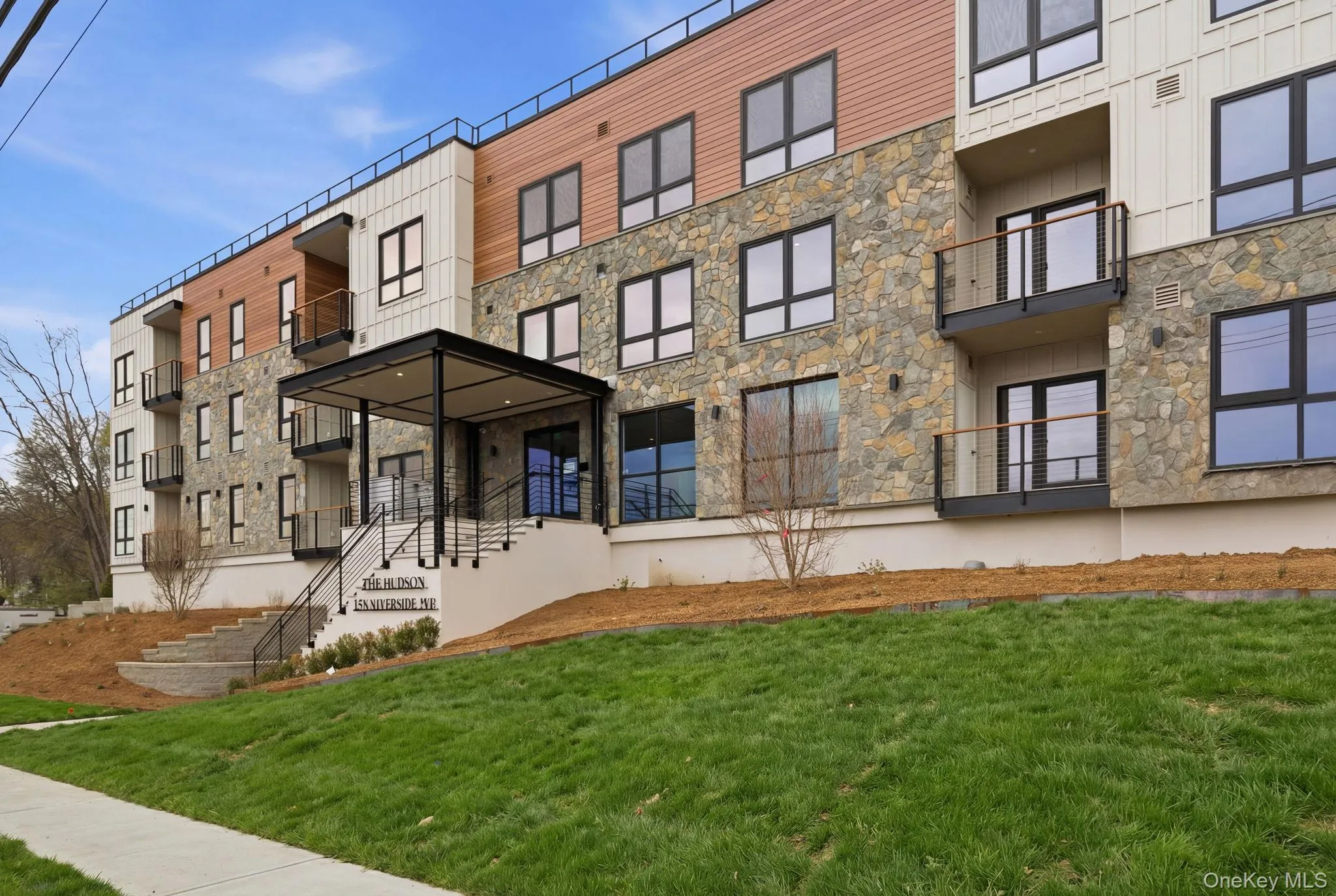 Set in the heart of Croton-on-Hudson, The Hudson places residents steps from parks, waterfront recreation, hiking and biking trails, and express train service to Grand Central. Set in the heart of Croton-on-Hudson, The Hudson places residents steps from parks, waterfront recreation, hiking and biking trails, and express train service to Grand Central.