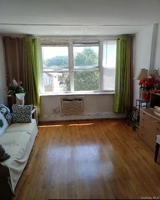 4618 161st Street, New York, NY, 2 Bedrooms Bedrooms, 6 Rooms Rooms,2 BathroomsBathrooms,Residential,For Rent,161st,0,974011 4618 161st Street, New York, NY, 2 Bedrooms Bedrooms, 6 Rooms Rooms,2 BathroomsBathrooms,Residential,For Rent,161st,0,974011
