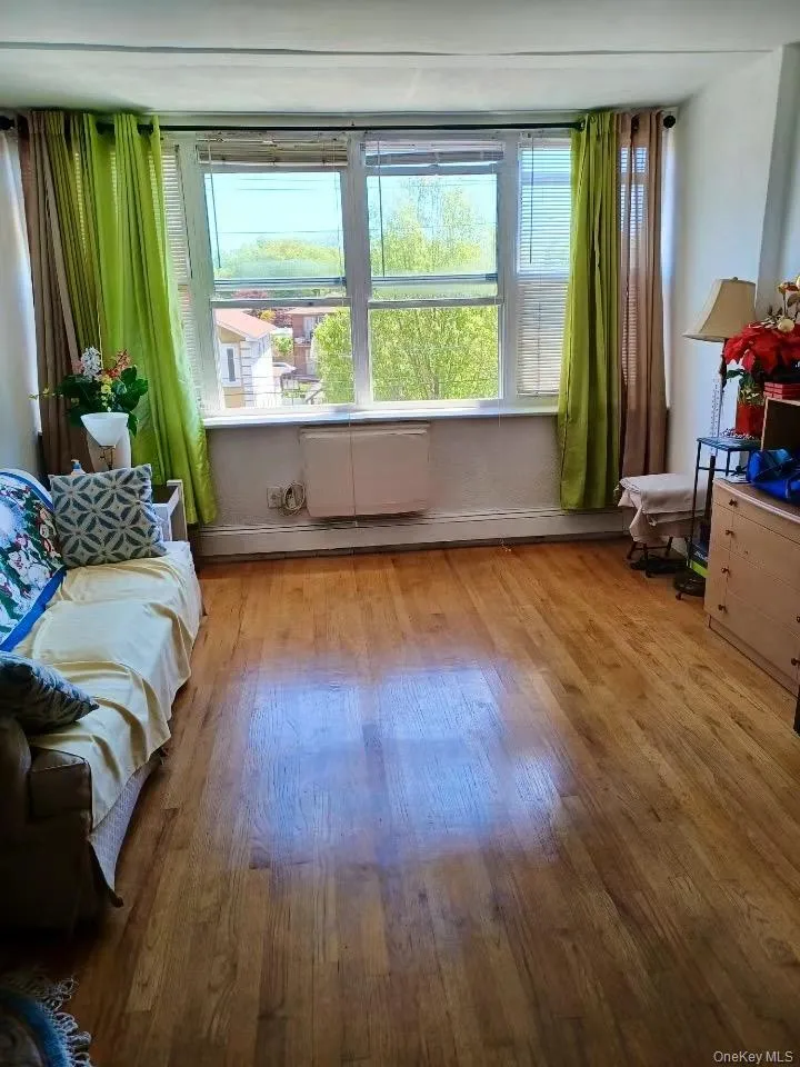 4618 161st Street, New York, NY, 2 Bedrooms Bedrooms, 6 Rooms Rooms,2 BathroomsBathrooms,Residential,For Rent,161st,0,974011 4618 161st Street, New York, NY, 2 Bedrooms Bedrooms, 6 Rooms Rooms,2 BathroomsBathrooms,Residential,For Rent,161st,0,974011