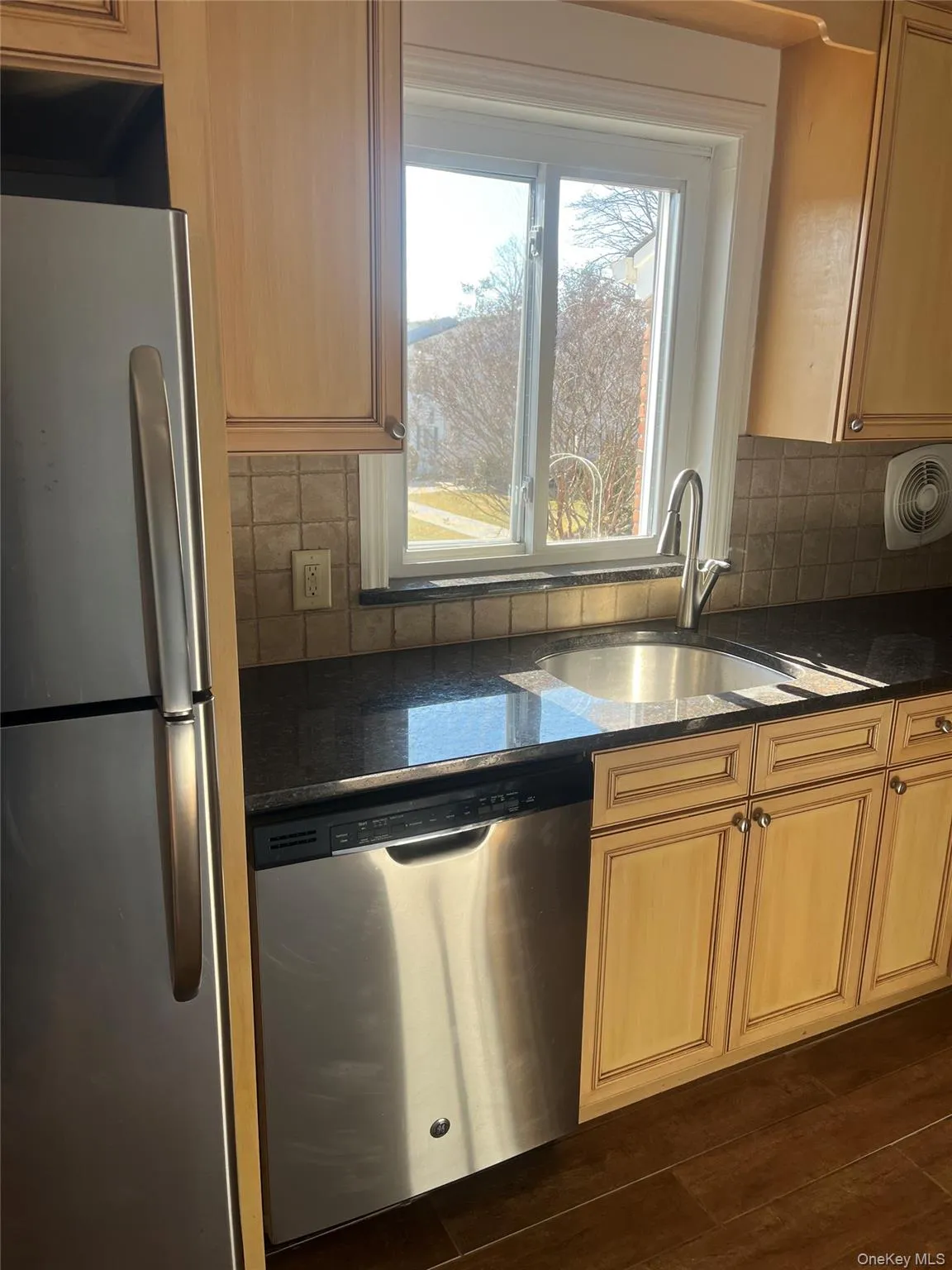 344 Dawson Lane, Oyster Bay, NY, 1 Bedroom Bedrooms, 4 Rooms Rooms,1 BathroomBathrooms,Residential Lease,For Rent,Dawson,0,974013 344 Dawson Lane, Oyster Bay, NY, 1 Bedroom Bedrooms, 4 Rooms Rooms,1 BathroomBathrooms,Residential Lease,For Rent,Dawson,0,974013