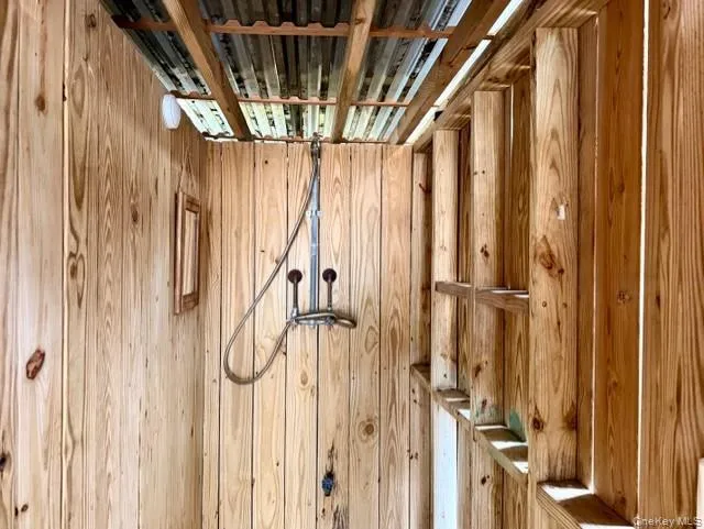 409a Dune Road, Southampton, NY, 3 Bedrooms Bedrooms, 6 Rooms Rooms,1 BathroomBathrooms,Residential Lease,For Rent,Dune,0,974020 409a Dune Road, Southampton, NY, 3 Bedrooms Bedrooms, 6 Rooms Rooms,1 BathroomBathrooms,Residential Lease,For Rent,Dune,0,974020