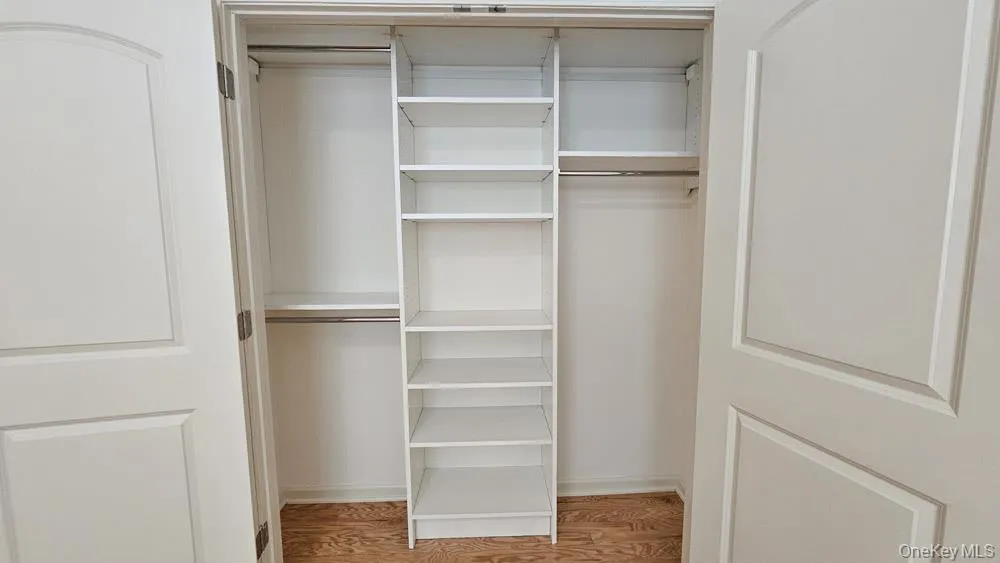 208 Canter Court, Goshen, NY, 2 Bedrooms Bedrooms, 5 Rooms Rooms,2 BathroomsBathrooms,Residential Lease,For Rent,Canter,0,974031 208 Canter Court, Goshen, NY, 2 Bedrooms Bedrooms, 5 Rooms Rooms,2 BathroomsBathrooms,Residential Lease,For Rent,Canter,0,974031