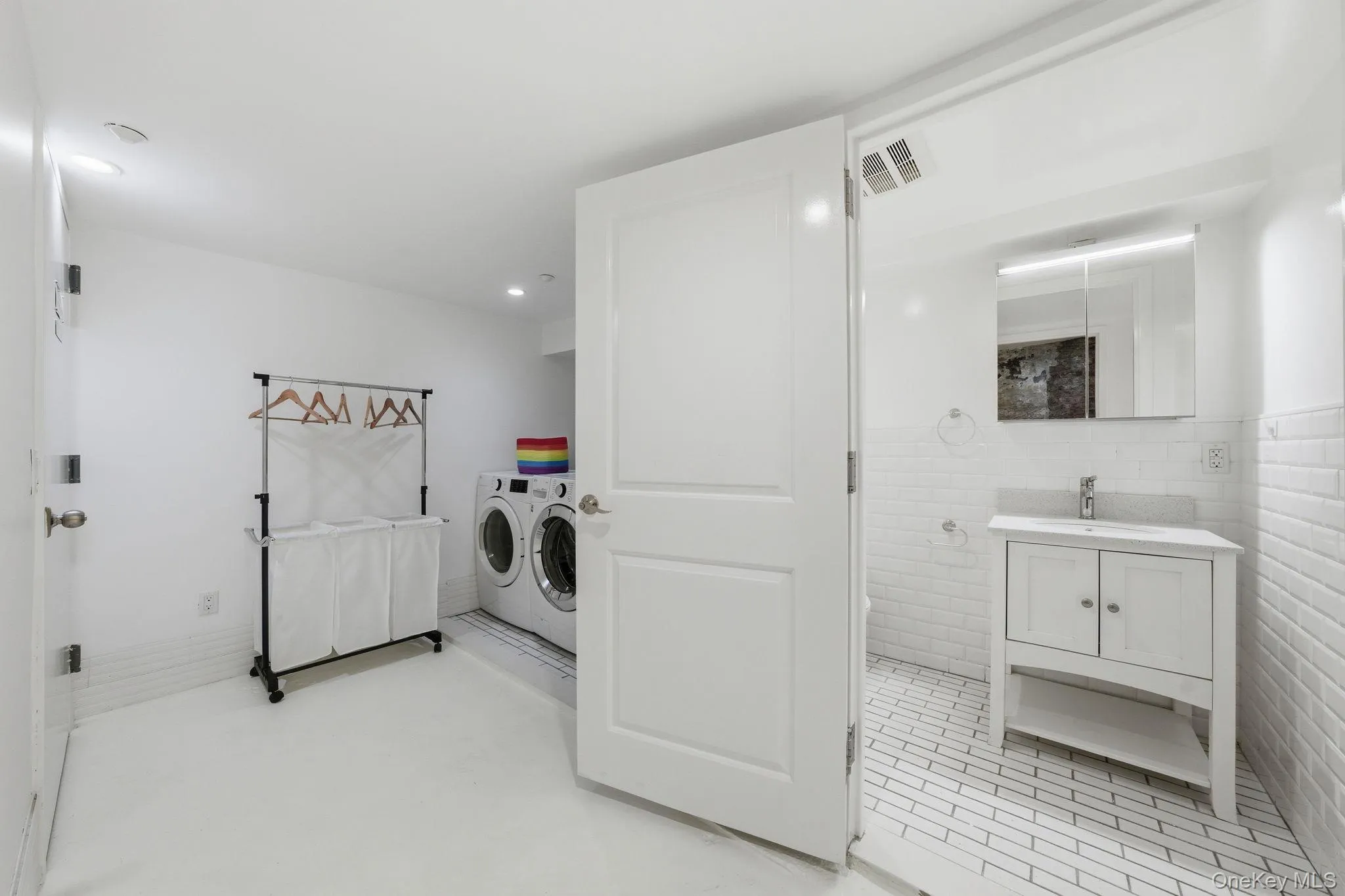 236 112th Street, New York, NY, 3 Bedrooms Bedrooms, 8 Rooms Rooms,3 BathroomsBathrooms,Residential Sale,For Rent,112th,0,974035 236 112th Street, New York, NY, 3 Bedrooms Bedrooms, 8 Rooms Rooms,3 BathroomsBathrooms,Residential Sale,For Rent,112th,0,974035