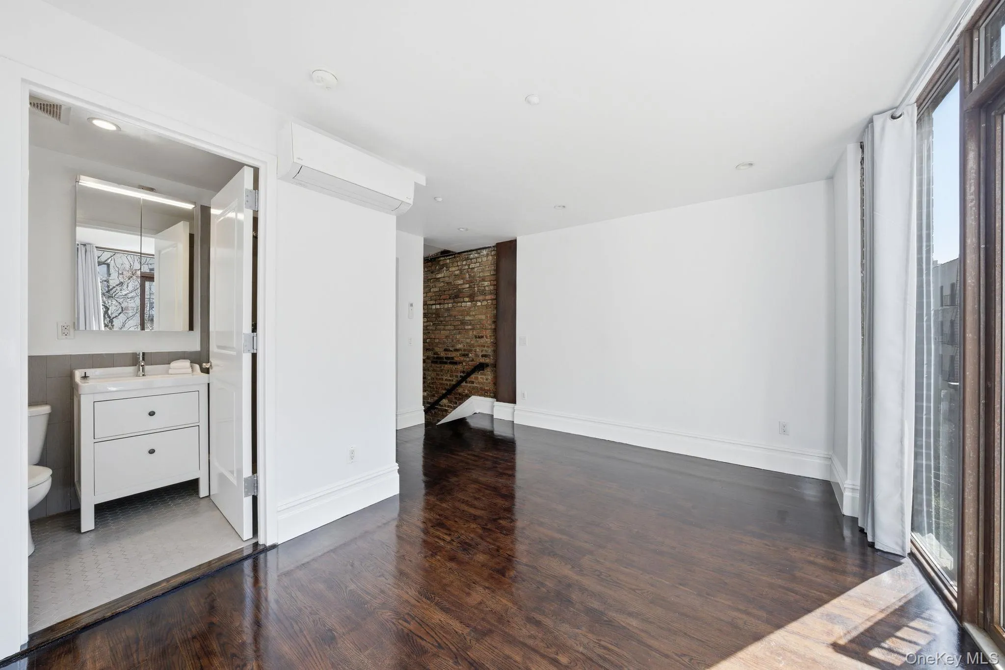 236 112th Street, New York, NY, 4 Bedrooms Bedrooms, 9 Rooms Rooms,3 BathroomsBathrooms,Residential Sale,For Rent,112th,0,974040 236 112th Street, New York, NY, 4 Bedrooms Bedrooms, 9 Rooms Rooms,3 BathroomsBathrooms,Residential Sale,For Rent,112th,0,974040