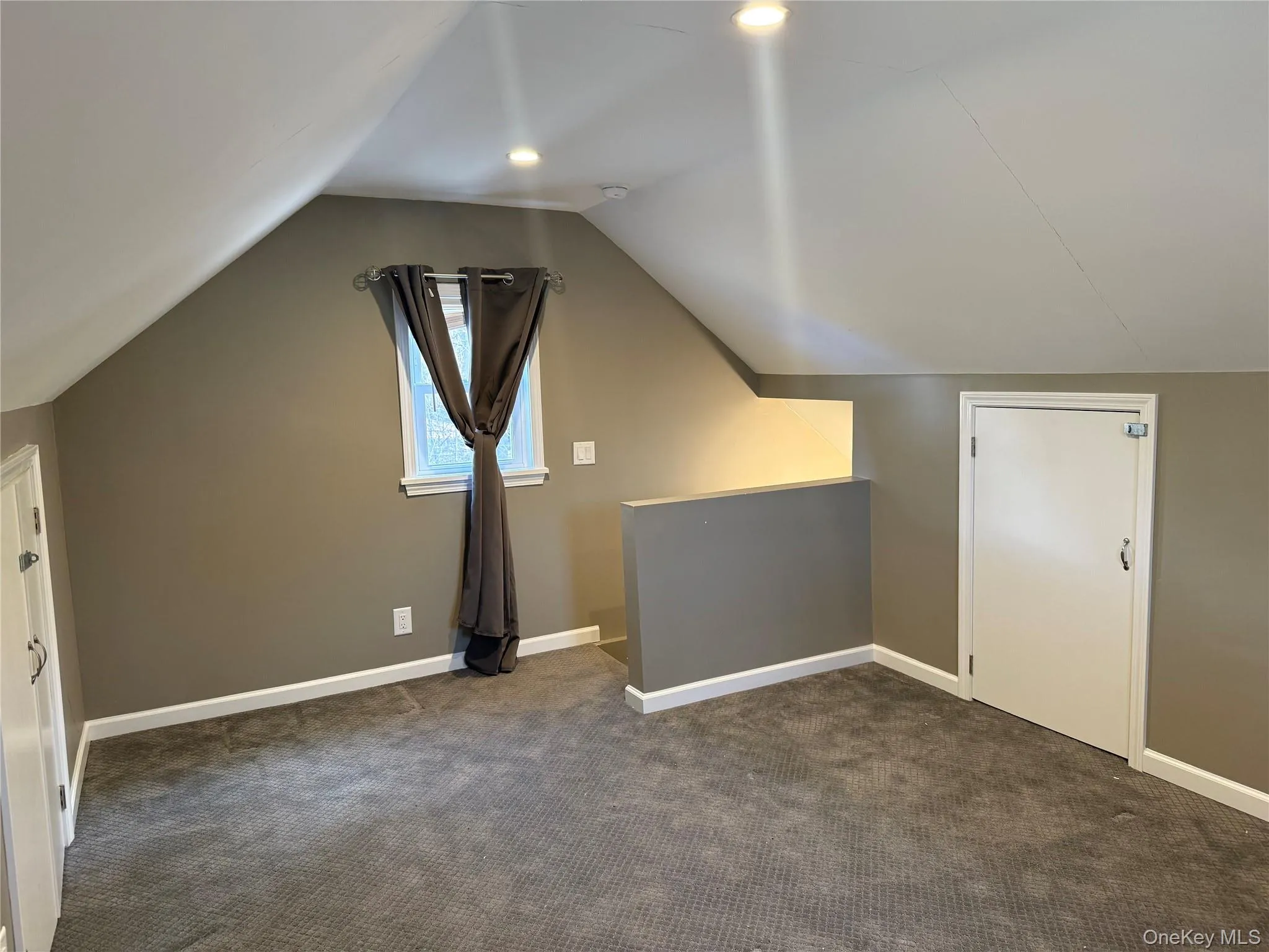 10 Hillside Terrace, Somers, NY, 3 Bedrooms Bedrooms, 7 Rooms Rooms,2 BathroomsBathrooms,Residential Lease,For Rent,Hillside Terrace,0,974044 10 Hillside Terrace, Somers, NY, 3 Bedrooms Bedrooms, 7 Rooms Rooms,2 BathroomsBathrooms,Residential Lease,For Rent,Hillside Terrace,0,974044