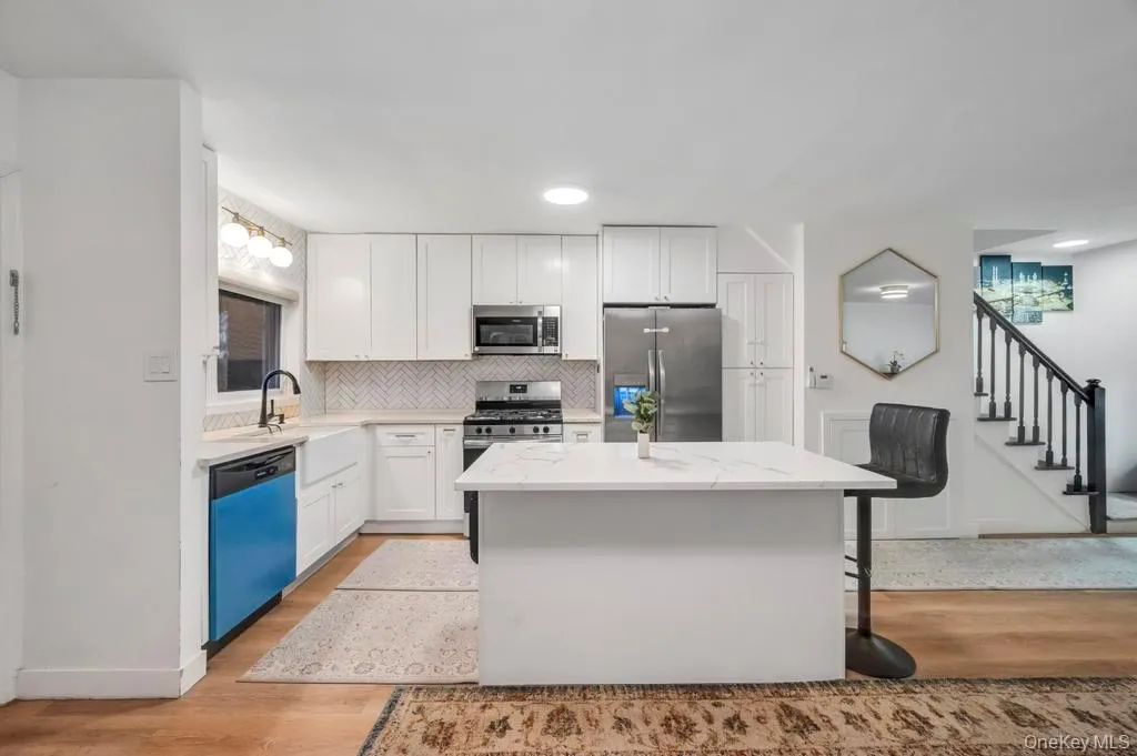 2033 68th Street, New York, NY, 3 Bedrooms Bedrooms, 10 Rooms Rooms,2 BathroomsBathrooms,Residential,For Rent,68th,0,974045 2033 68th Street, New York, NY, 3 Bedrooms Bedrooms, 10 Rooms Rooms,2 BathroomsBathrooms,Residential,For Rent,68th,0,974045