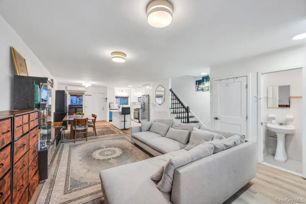 2033 68th Street, New York, NY, 3 Bedrooms Bedrooms, 10 Rooms Rooms,2 BathroomsBathrooms,Residential,For Rent,68th,0,974045 2033 68th Street, New York, NY, 3 Bedrooms Bedrooms, 10 Rooms Rooms,2 BathroomsBathrooms,Residential,For Rent,68th,0,974045