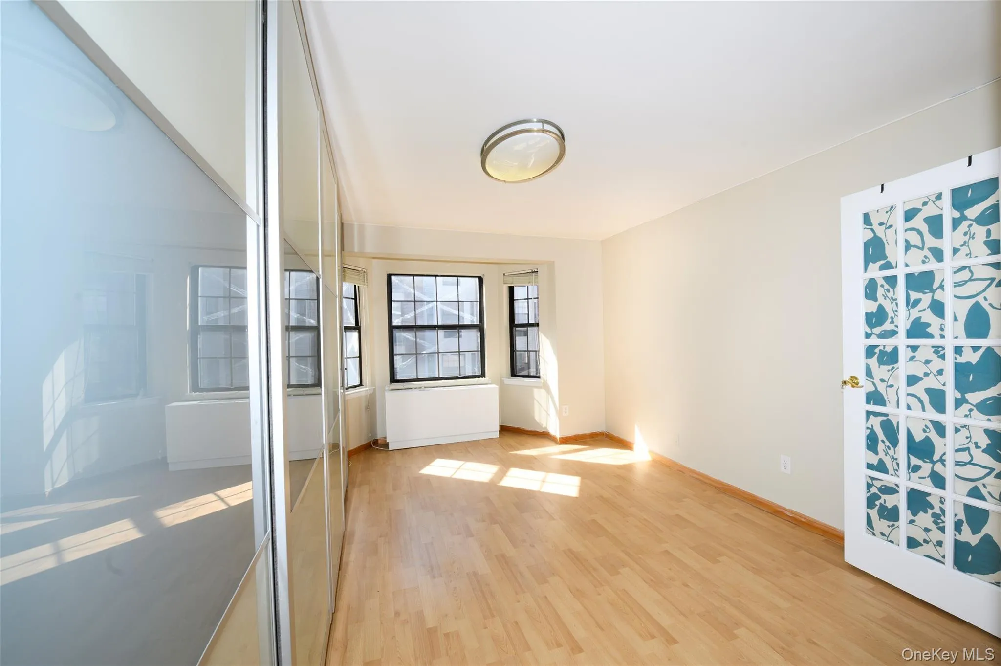 7124 164th Street, New York, NY, 3 Bedrooms Bedrooms, 8 Rooms Rooms,2 BathroomsBathrooms,Residential Sale,For Rent,164th,0,974053 7124 164th Street, New York, NY, 3 Bedrooms Bedrooms, 8 Rooms Rooms,2 BathroomsBathrooms,Residential Sale,For Rent,164th,0,974053