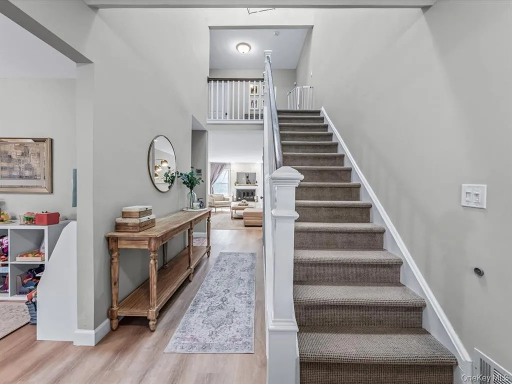 54 Hidden Ridge Drive, Oyster Bay, NY, 3 Bedrooms Bedrooms, 8 Rooms Rooms,2 BathroomsBathrooms,Residential Lease,For Rent,Hidden Ridge,0,974072 54 Hidden Ridge Drive, Oyster Bay, NY, 3 Bedrooms Bedrooms, 8 Rooms Rooms,2 BathroomsBathrooms,Residential Lease,For Rent,Hidden Ridge,0,974072