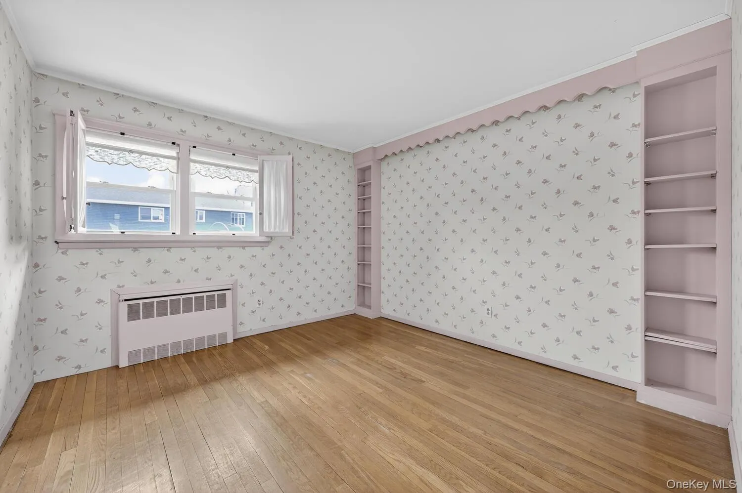 7 1st Avenue, Oyster Bay, NY, 3 Bedrooms Bedrooms, 7 Rooms Rooms,1 BathroomBathrooms,Residential,For Rent,1st,0,974080 7 1st Avenue, Oyster Bay, NY, 3 Bedrooms Bedrooms, 7 Rooms Rooms,1 BathroomBathrooms,Residential,For Rent,1st,0,974080