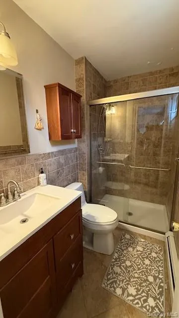 3 Flower Lane, Clarkstown, NY, 4 Bedrooms Bedrooms, 8 Rooms Rooms,2 BathroomsBathrooms,Residential Lease,For Rent,Flower,0,974085 3 Flower Lane, Clarkstown, NY, 4 Bedrooms Bedrooms, 8 Rooms Rooms,2 BathroomsBathrooms,Residential Lease,For Rent,Flower,0,974085