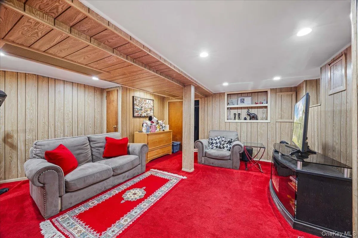 105-15 223rd Street, New York, NY, 3 Bedrooms Bedrooms, 7 Rooms Rooms,2 BathroomsBathrooms,Residential,For Rent,223rd,0,974109 105-15 223rd Street, New York, NY, 3 Bedrooms Bedrooms, 7 Rooms Rooms,2 BathroomsBathrooms,Residential,For Rent,223rd,0,974109