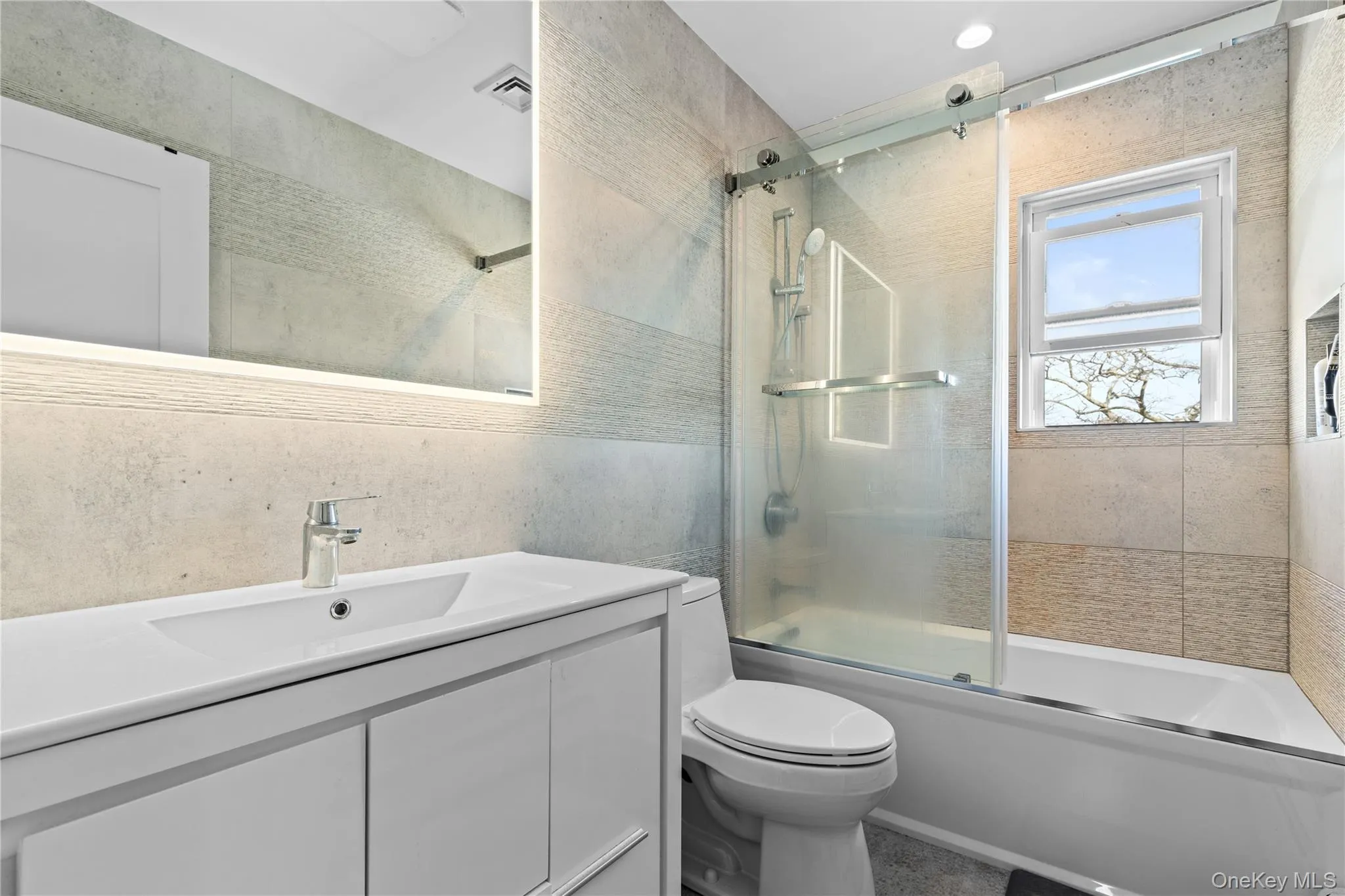 175 Roosevelt Boulevard, Long Beach, NY, 3 Bedrooms Bedrooms, 6 Rooms Rooms,2 BathroomsBathrooms,Residential Lease,For Rent,Roosevelt,0,974118 175 Roosevelt Boulevard, Long Beach, NY, 3 Bedrooms Bedrooms, 6 Rooms Rooms,2 BathroomsBathrooms,Residential Lease,For Rent,Roosevelt,0,974118