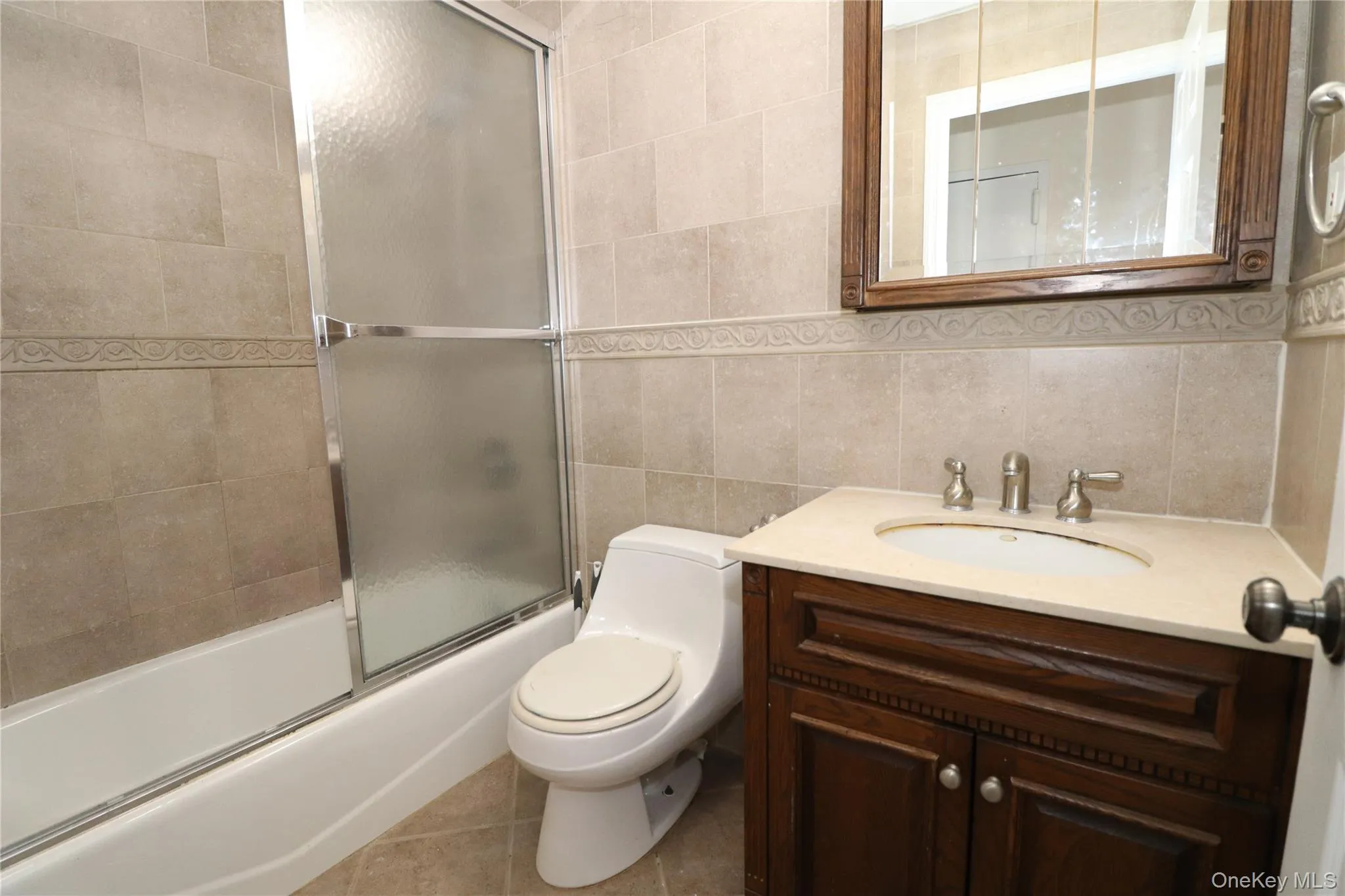 151-18 79th Street, New York, NY, 3 Bedrooms Bedrooms, 6 Rooms Rooms,2 BathroomsBathrooms,Residential,For Rent,79th,0,974134 151-18 79th Street, New York, NY, 3 Bedrooms Bedrooms, 6 Rooms Rooms,2 BathroomsBathrooms,Residential,For Rent,79th,0,974134