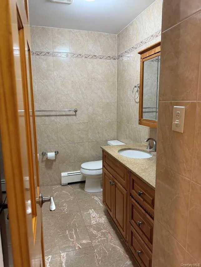 14728 22nd Avenue, New York, NY, 3 Bedrooms Bedrooms, 7 Rooms Rooms,1 BathroomBathrooms,Residential Lease,For Rent,22nd,0,974140 14728 22nd Avenue, New York, NY, 3 Bedrooms Bedrooms, 7 Rooms Rooms,1 BathroomBathrooms,Residential Lease,For Rent,22nd,0,974140