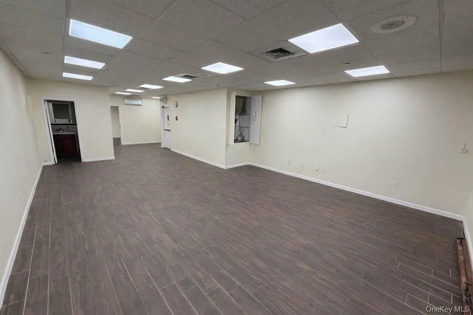 7909 Roosevelt Avenue, New York, NY, ,Commercial Lease,For Rent,Roosevelt,0,974146 7909 Roosevelt Avenue, New York, NY, ,Commercial Lease,For Rent,Roosevelt,0,974146