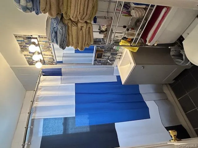 7510 Yellowstone Boulevard, New York, NY, 4 Rooms Rooms,1 BathroomBathrooms,Residential Lease,For Rent,Yellowstone,0,974155 7510 Yellowstone Boulevard, New York, NY, 4 Rooms Rooms,1 BathroomBathrooms,Residential Lease,For Rent,Yellowstone,0,974155