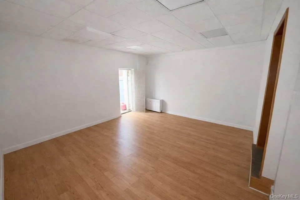 7905 Roosevelt Avenue, New York, NY, ,Commercial Lease,For Rent,Roosevelt,0,974156 7905 Roosevelt Avenue, New York, NY, ,Commercial Lease,For Rent,Roosevelt,0,974156