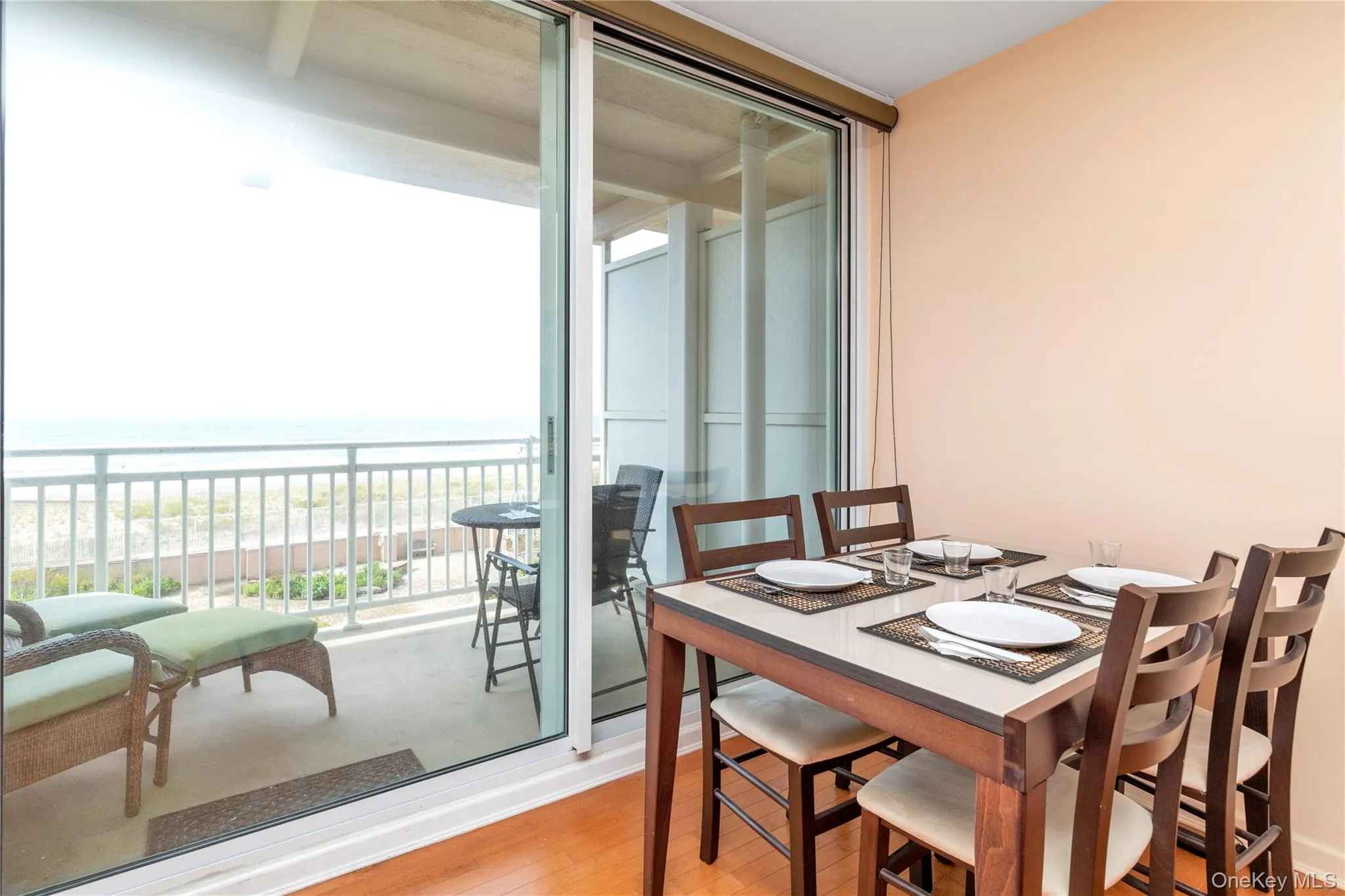 830 Shore Road, Long Beach, NY, 1 Room Rooms,1 BathroomBathrooms,Residential Lease,For Rent,Shore,0,974160 830 Shore Road, Long Beach, NY, 1 Room Rooms,1 BathroomBathrooms,Residential Lease,For Rent,Shore,0,974160