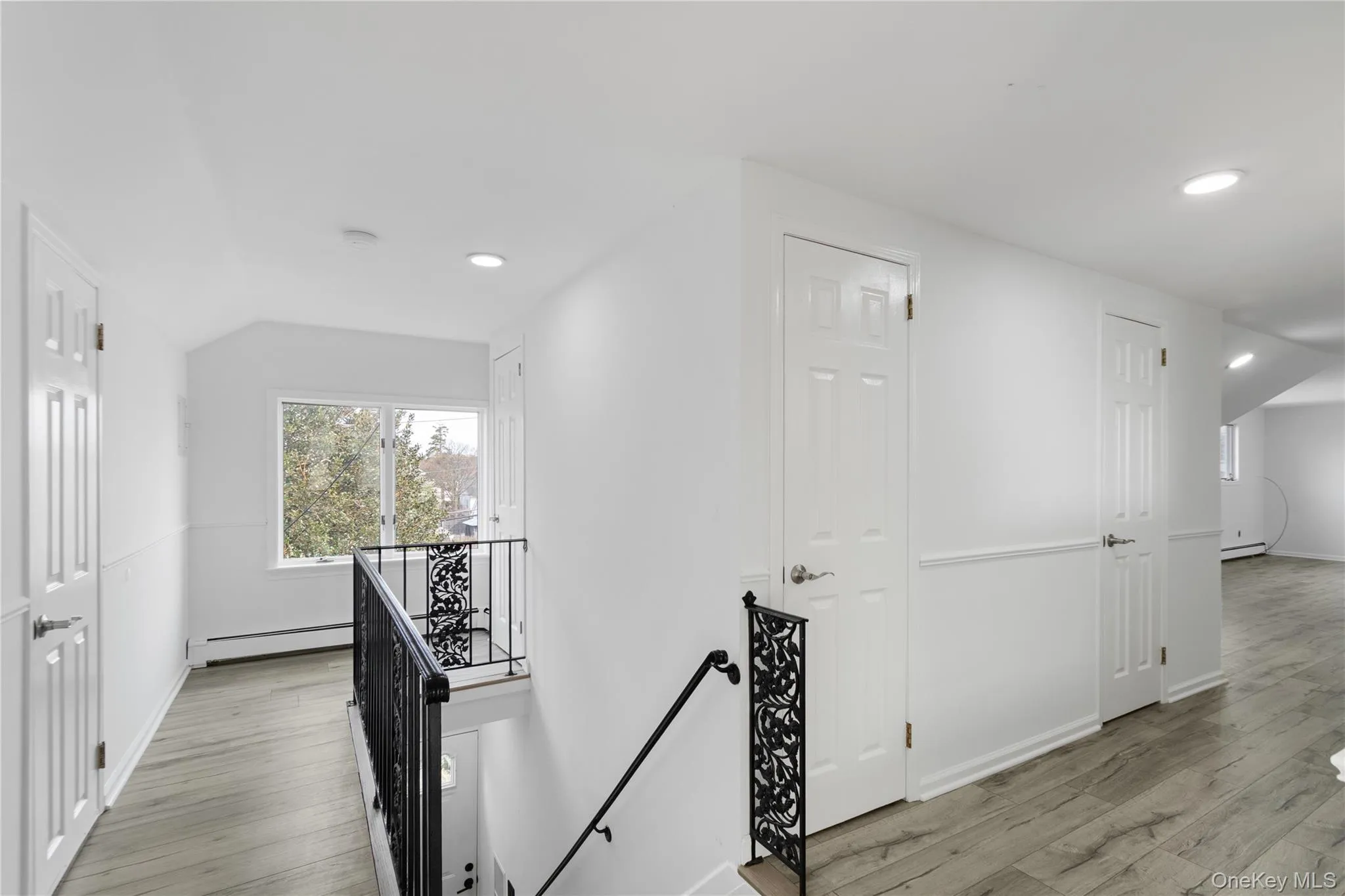 45 Wolfle Street, Glen Cove, NY, 2 Bedrooms Bedrooms, 5 Rooms Rooms,1 BathroomBathrooms,Residential Lease,For Rent,Wolfle,0,974178 45 Wolfle Street, Glen Cove, NY, 2 Bedrooms Bedrooms, 5 Rooms Rooms,1 BathroomBathrooms,Residential Lease,For Rent,Wolfle,0,974178