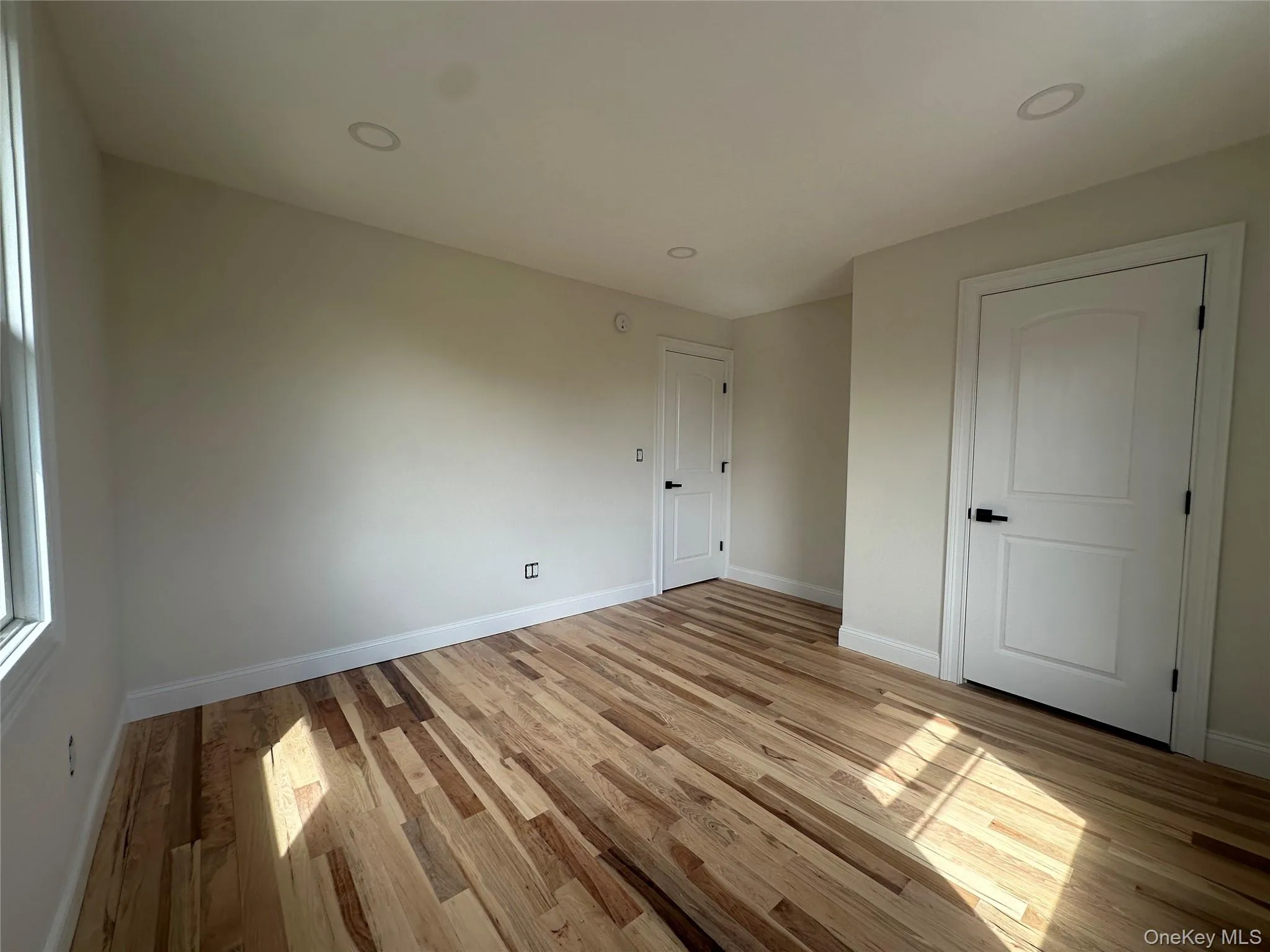 1 Alvin Street, Glen Cove, NY, 2 Bedrooms Bedrooms, 6 Rooms Rooms,2 BathroomsBathrooms,Residential Lease,For Rent,Alvin,0,974182 1 Alvin Street, Glen Cove, NY, 2 Bedrooms Bedrooms, 6 Rooms Rooms,2 BathroomsBathrooms,Residential Lease,For Rent,Alvin,0,974182