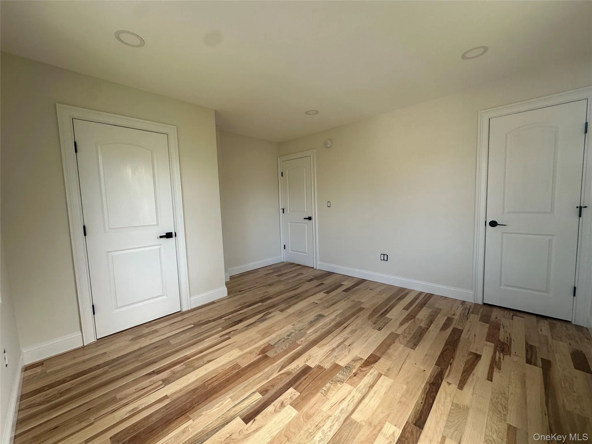 1 Alvin Street, Glen Cove, NY, 2 Bedrooms Bedrooms, 6 Rooms Rooms,2 BathroomsBathrooms,Residential Lease,For Rent,Alvin,0,974182 1 Alvin Street, Glen Cove, NY, 2 Bedrooms Bedrooms, 6 Rooms Rooms,2 BathroomsBathrooms,Residential Lease,For Rent,Alvin,0,974182