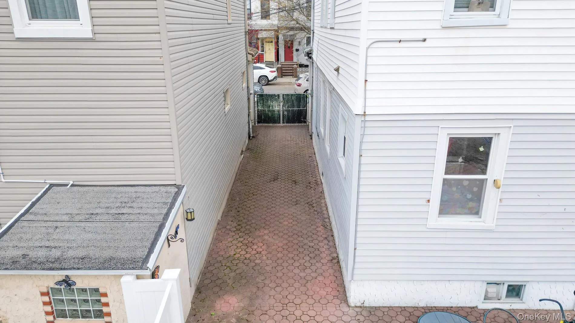 7025 71st Place, New York, NY, 3 Bedrooms Bedrooms, 7 Rooms Rooms,1 BathroomBathrooms,Residential,For Rent,71st,0,974223 7025 71st Place, New York, NY, 3 Bedrooms Bedrooms, 7 Rooms Rooms,1 BathroomBathrooms,Residential,For Rent,71st,0,974223