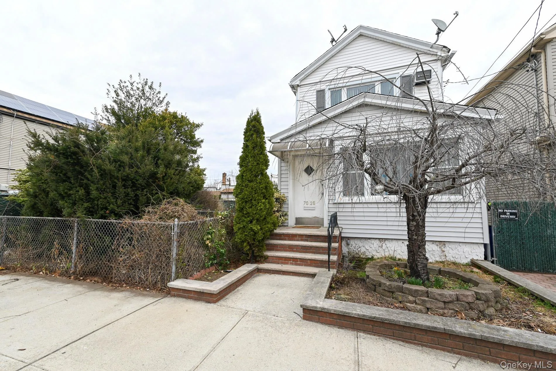 7025 71st Place, New York, NY, 3 Bedrooms Bedrooms, 7 Rooms Rooms,1 BathroomBathrooms,Residential,For Rent,71st,0,974223 7025 71st Place, New York, NY, 3 Bedrooms Bedrooms, 7 Rooms Rooms,1 BathroomBathrooms,Residential,For Rent,71st,0,974223