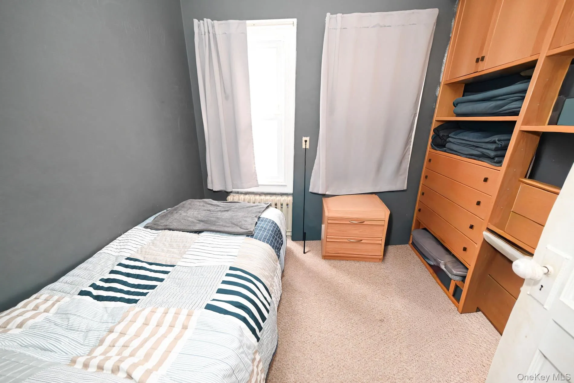 7025 71st Place, New York, NY, 3 Bedrooms Bedrooms, 7 Rooms Rooms,1 BathroomBathrooms,Residential,For Rent,71st,0,974223 7025 71st Place, New York, NY, 3 Bedrooms Bedrooms, 7 Rooms Rooms,1 BathroomBathrooms,Residential,For Rent,71st,0,974223