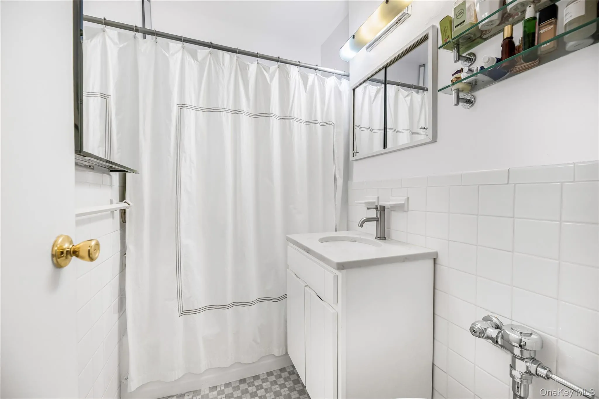 Bathroom Bathroom