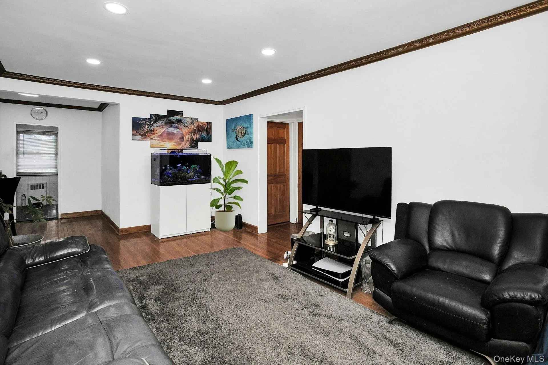 198-28 Pompeii Avenue, New York, NY, 1 Bedroom Bedrooms, 4 Rooms Rooms,1 BathroomBathrooms,Residential,For Rent,Pompeii,0,KEY974238 198-28 Pompeii Avenue, New York, NY, 1 Bedroom Bedrooms, 4 Rooms Rooms,1 BathroomBathrooms,Residential,For Rent,Pompeii,0,KEY974238