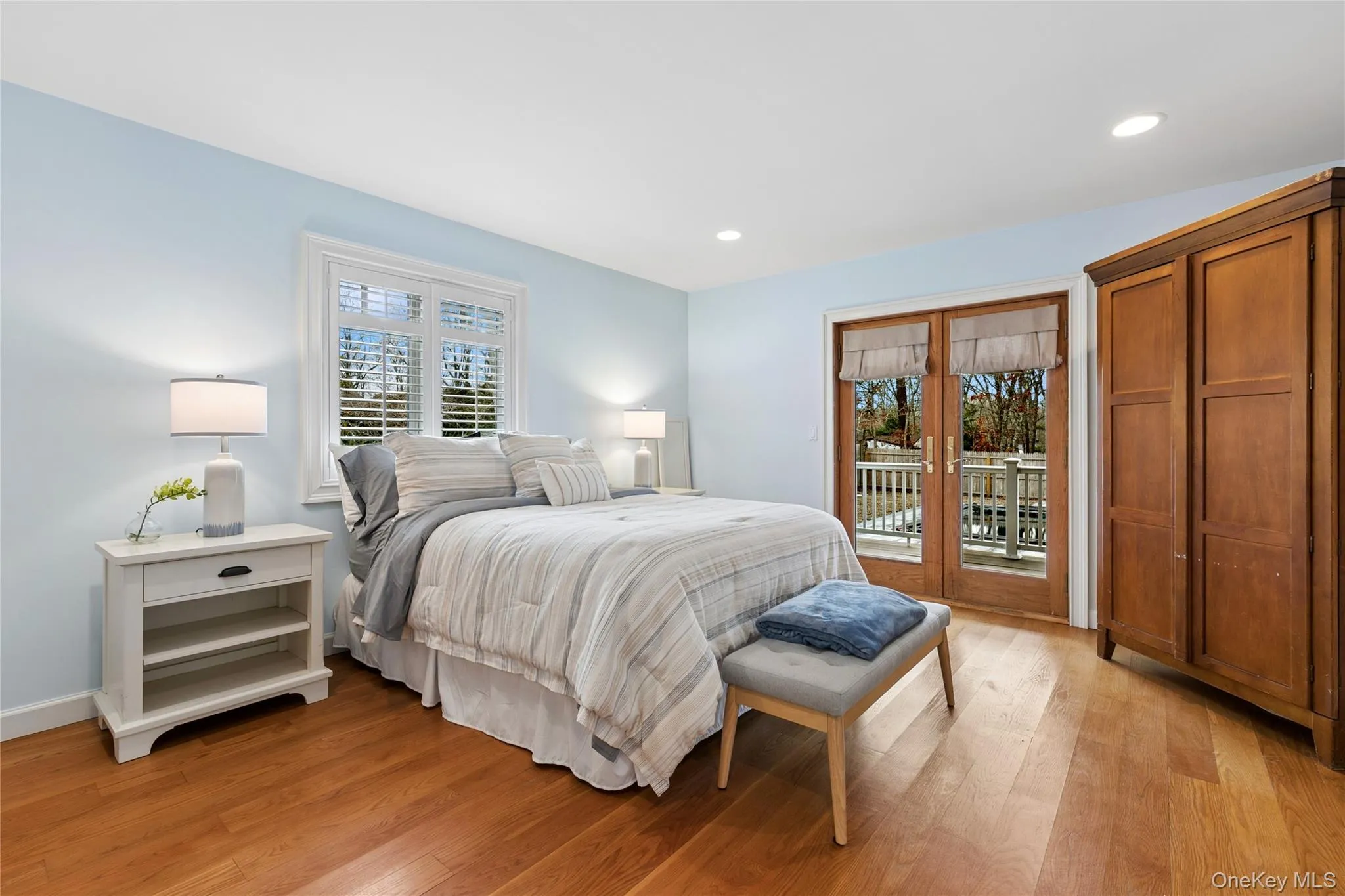 10 Foxboro Road, Southampton, NY, 4 Bedrooms Bedrooms, 11 Rooms Rooms,2 BathroomsBathrooms,Residential Lease,For Rent,Foxboro,0,974265 10 Foxboro Road, Southampton, NY, 4 Bedrooms Bedrooms, 11 Rooms Rooms,2 BathroomsBathrooms,Residential Lease,For Rent,Foxboro,0,974265