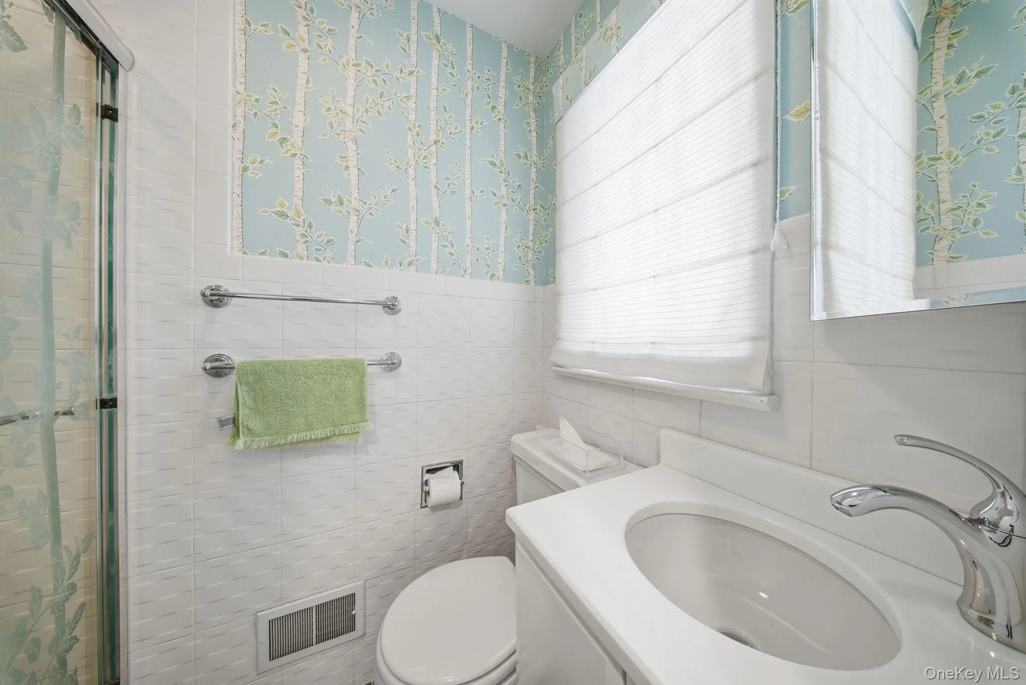 In law/au pair bathroom In law/au pair bathroom