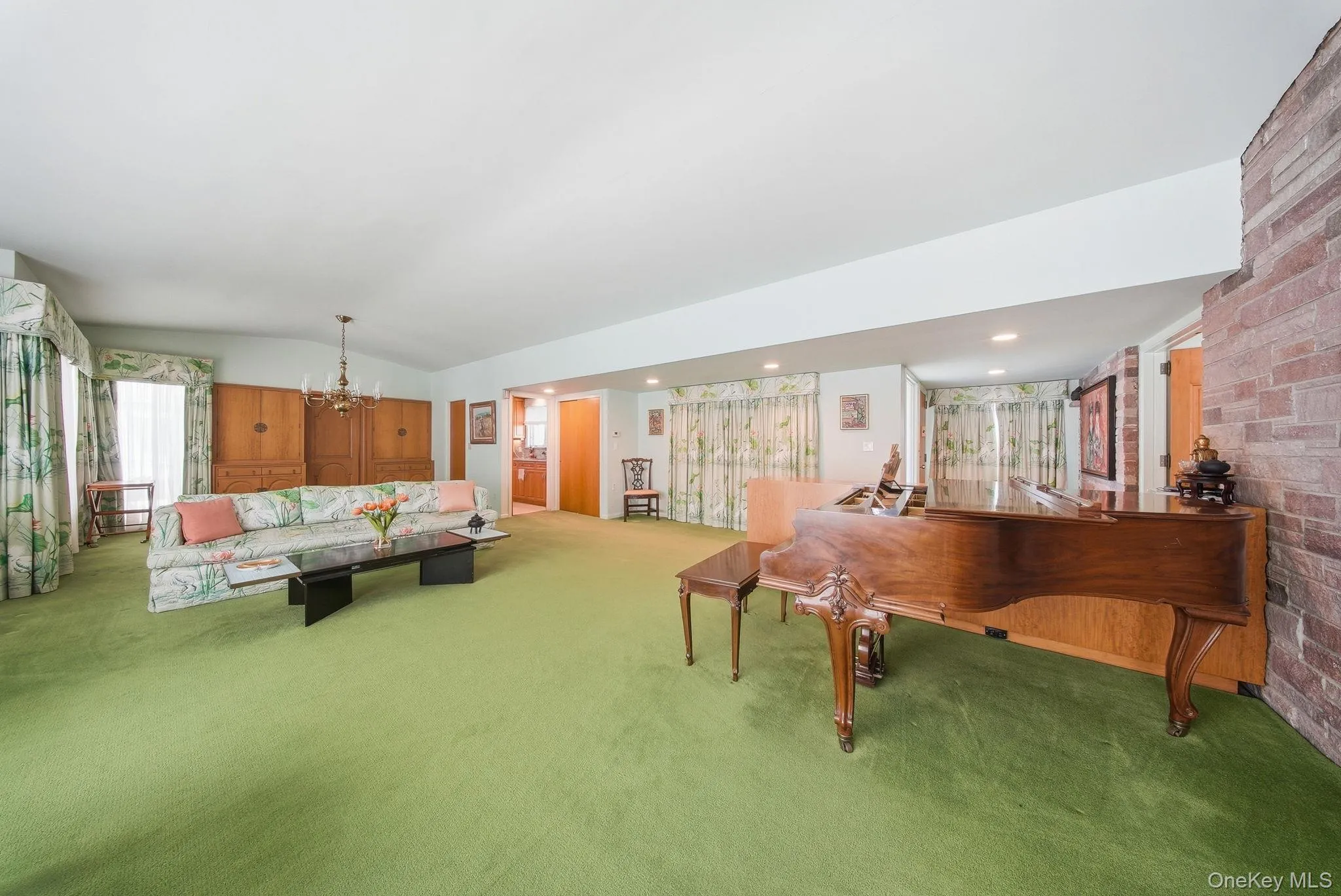 736 State Route 94 N, Warwick (town), NY, 3 Bedrooms Bedrooms, 13 Rooms Rooms,4 BathroomsBathrooms,Residential Sale,For Rent,State Route 94 N,0,974283 736 State Route 94 N, Warwick (town), NY, 3 Bedrooms Bedrooms, 13 Rooms Rooms,4 BathroomsBathrooms,Residential Sale,For Rent,State Route 94 N,0,974283