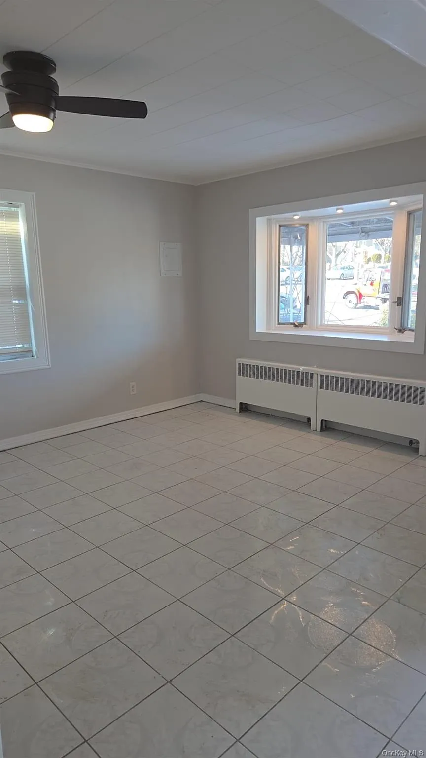1628 Allerton Avenue, New York, NY, 3 Bedrooms Bedrooms, 4 Rooms Rooms,1 BathroomBathrooms,Residential Lease,For Rent,Allerton,0,974285 1628 Allerton Avenue, New York, NY, 3 Bedrooms Bedrooms, 4 Rooms Rooms,1 BathroomBathrooms,Residential Lease,For Rent,Allerton,0,974285