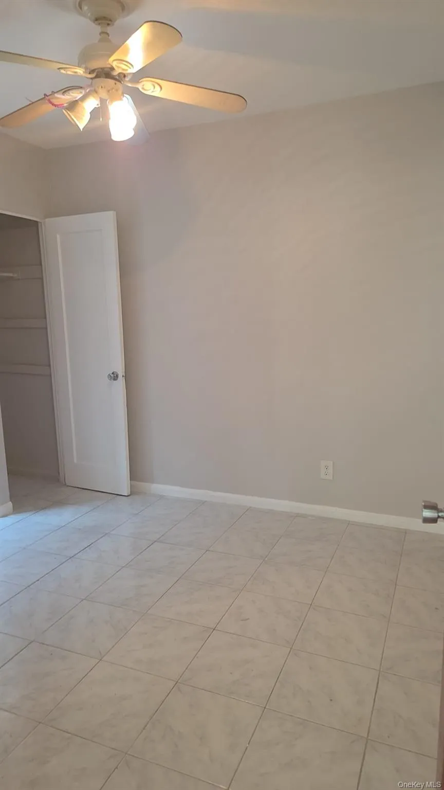 1628 Allerton Avenue, New York, NY, 3 Bedrooms Bedrooms, 4 Rooms Rooms,1 BathroomBathrooms,Residential Lease,For Rent,Allerton,0,974285 1628 Allerton Avenue, New York, NY, 3 Bedrooms Bedrooms, 4 Rooms Rooms,1 BathroomBathrooms,Residential Lease,For Rent,Allerton,0,974285