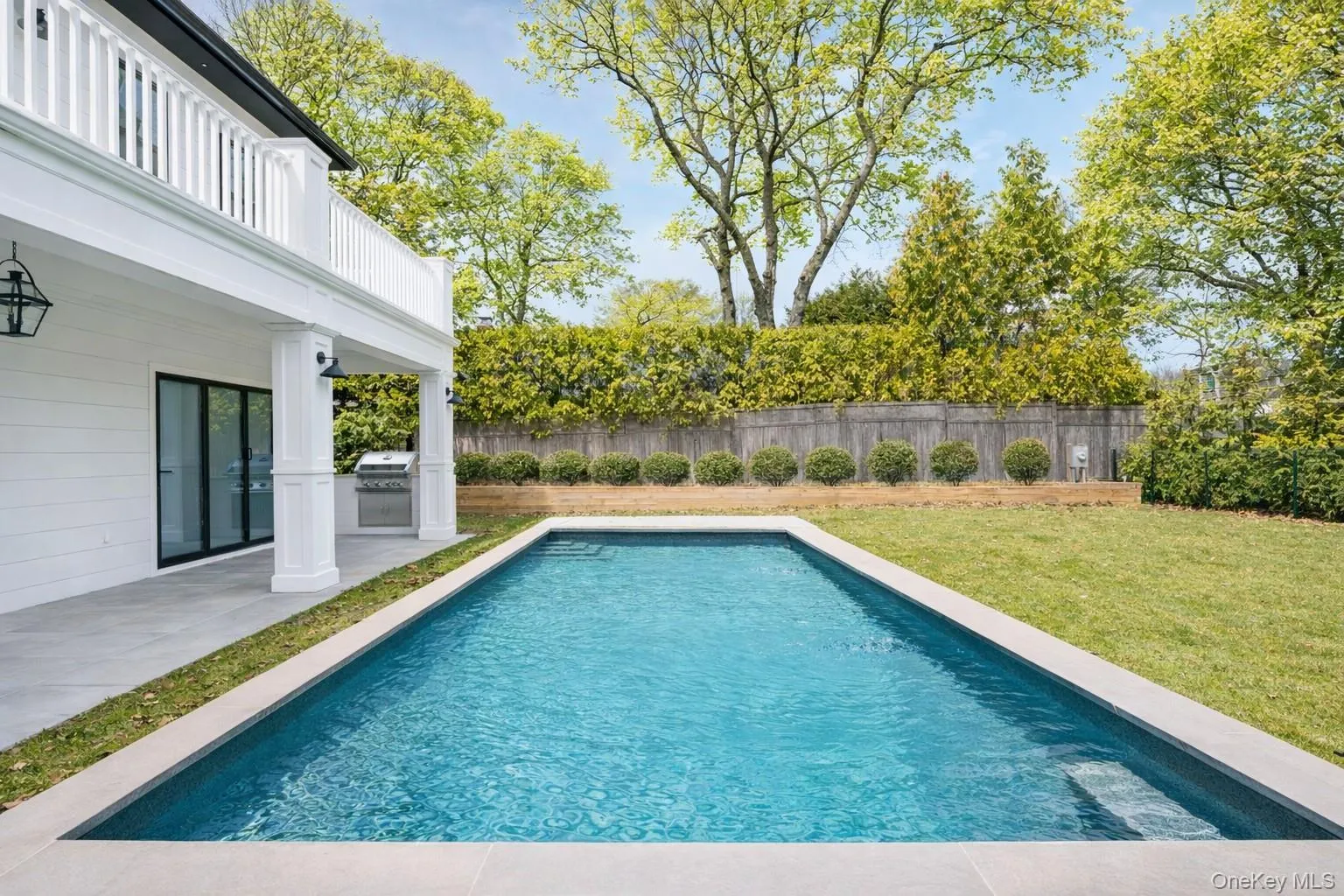 40 Waters Edge Road, Southampton, New York 11968