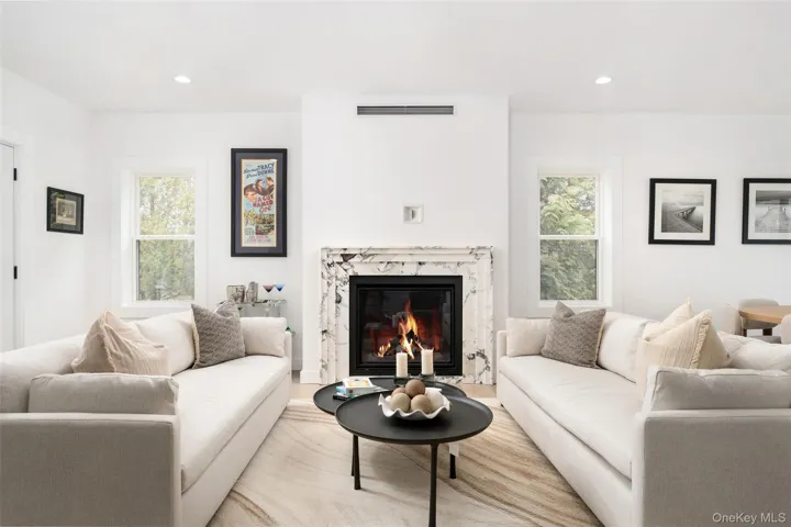 40 Waters Edge Road, Southampton, New York 11968