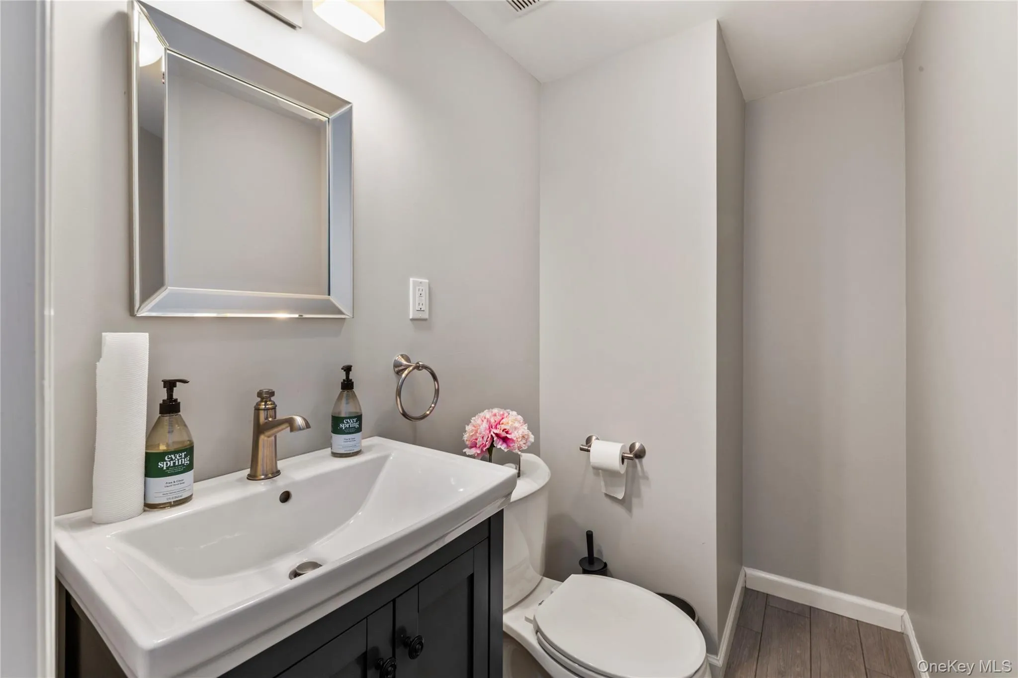 15496 Riverside Drive, New York, NY, 4 Bedrooms Bedrooms, 10 Rooms Rooms,2 BathroomsBathrooms,Residential,For Rent,Riverside,0,974294 15496 Riverside Drive, New York, NY, 4 Bedrooms Bedrooms, 10 Rooms Rooms,2 BathroomsBathrooms,Residential,For Rent,Riverside,0,974294