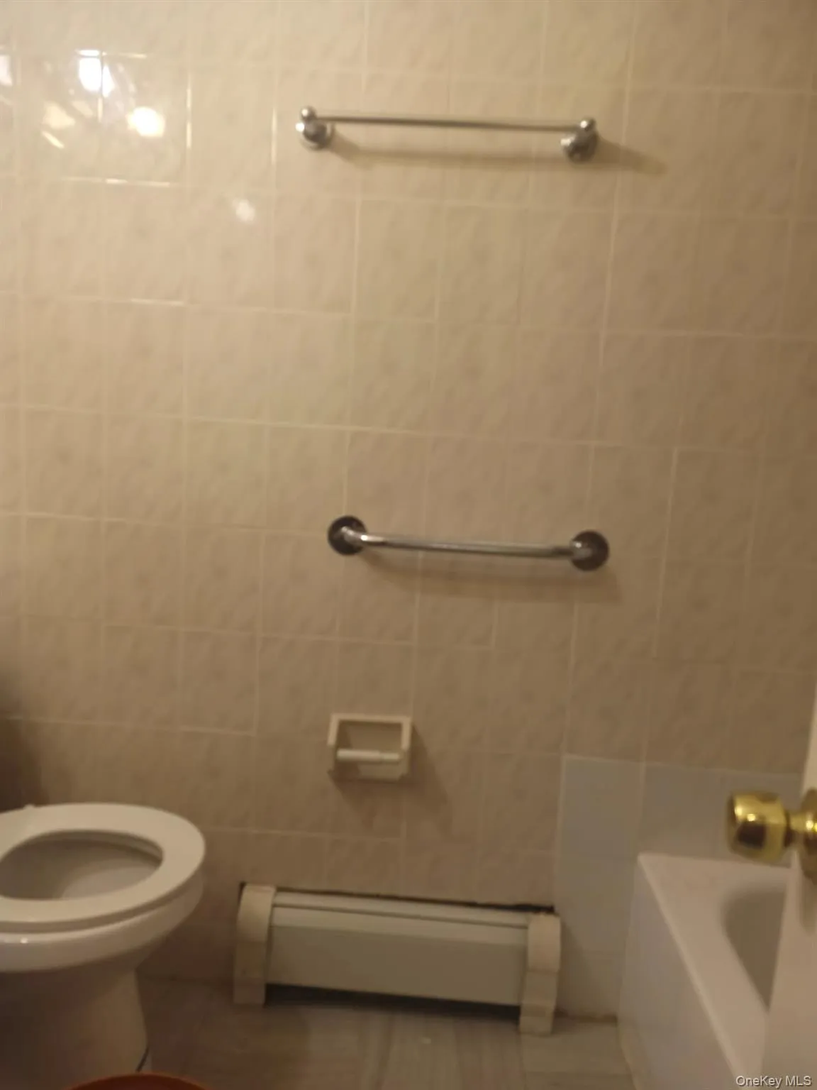 84-03 A Chapin Parkway, New York, NY, 3 Bedrooms Bedrooms, 6 Rooms Rooms,1 BathroomBathrooms,Residential Lease,For Rent,Chapin,0,974319 84-03 A Chapin Parkway, New York, NY, 3 Bedrooms Bedrooms, 6 Rooms Rooms,1 BathroomBathrooms,Residential Lease,For Rent,Chapin,0,974319