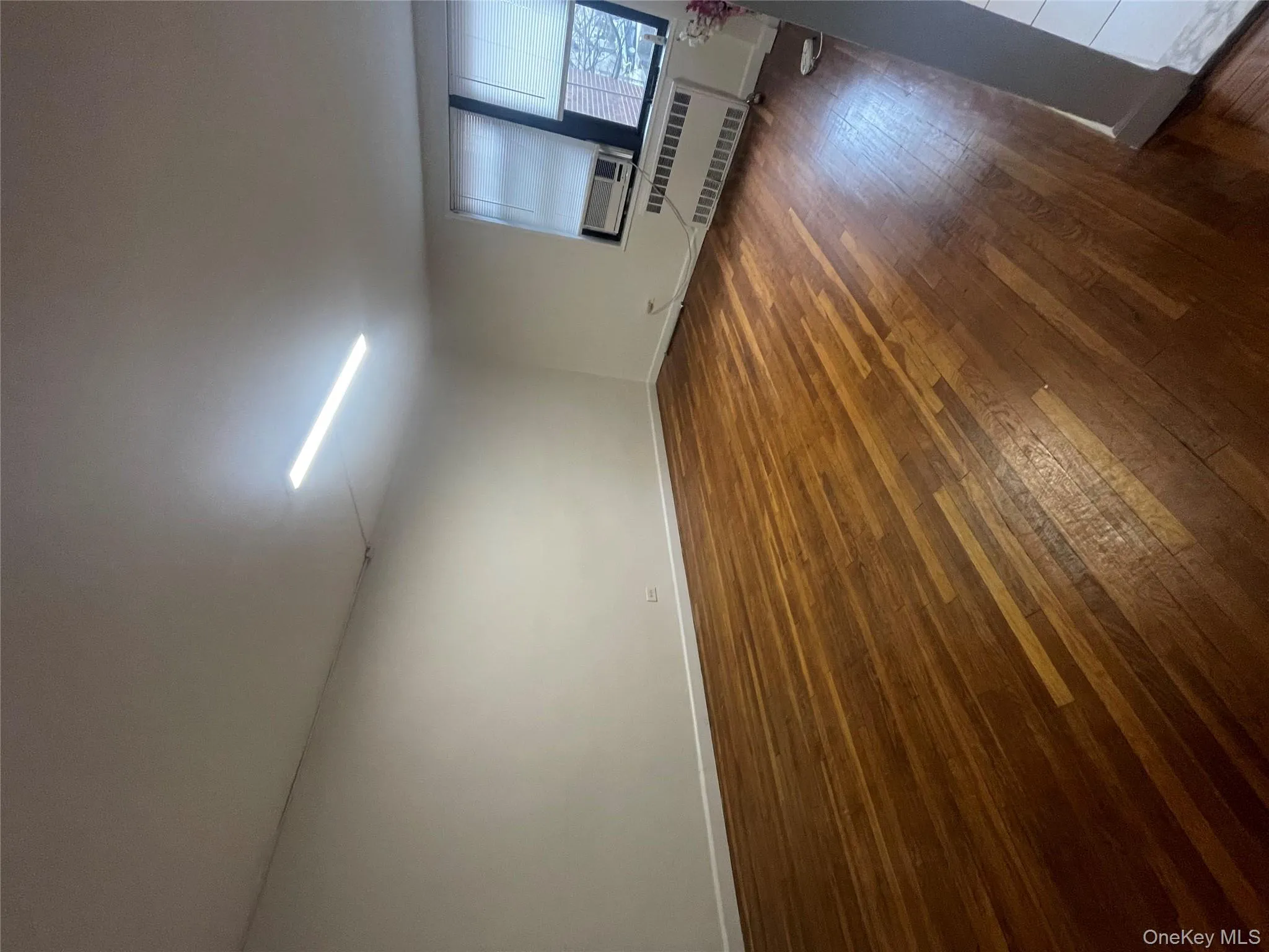 150-20 71st Avenue, New York, NY, 1 Bedroom Bedrooms, 5 Rooms Rooms,1 BathroomBathrooms,Residential Lease,For Rent,71st,0,974344 150-20 71st Avenue, New York, NY, 1 Bedroom Bedrooms, 5 Rooms Rooms,1 BathroomBathrooms,Residential Lease,For Rent,71st,0,974344