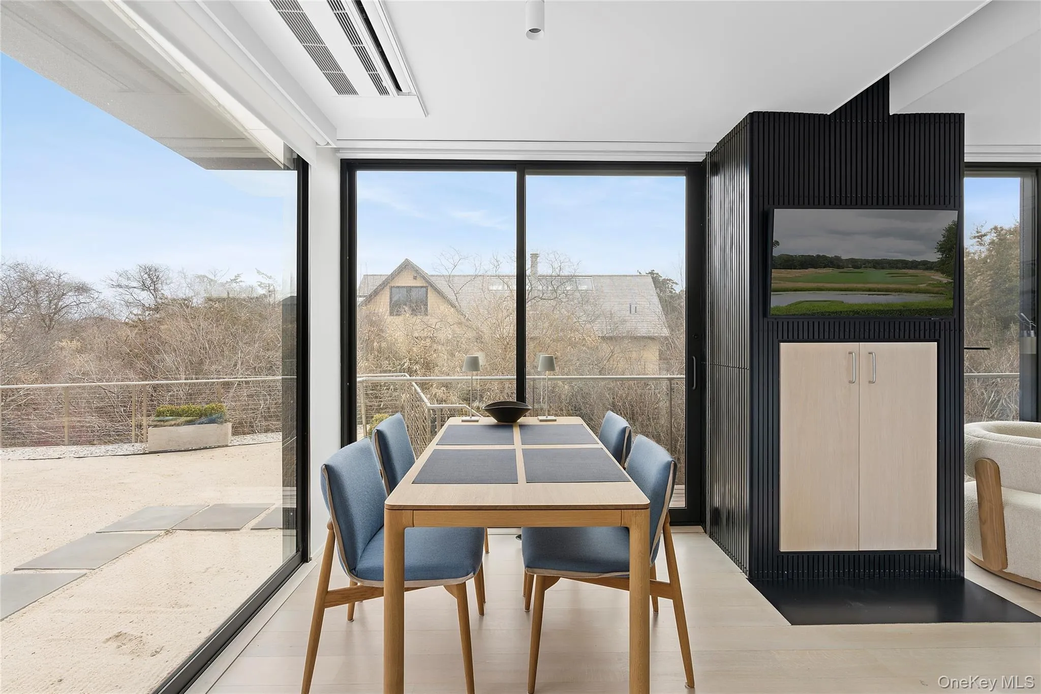 9 Ocean Lane, East Hampton, NY, 2 Bedrooms Bedrooms, 3 Rooms Rooms,1 BathroomBathrooms,Residential,For Rent,Ocean,0,KEY974378 9 Ocean Lane, East Hampton, NY, 2 Bedrooms Bedrooms, 3 Rooms Rooms,1 BathroomBathrooms,Residential,For Rent,Ocean,0,KEY974378