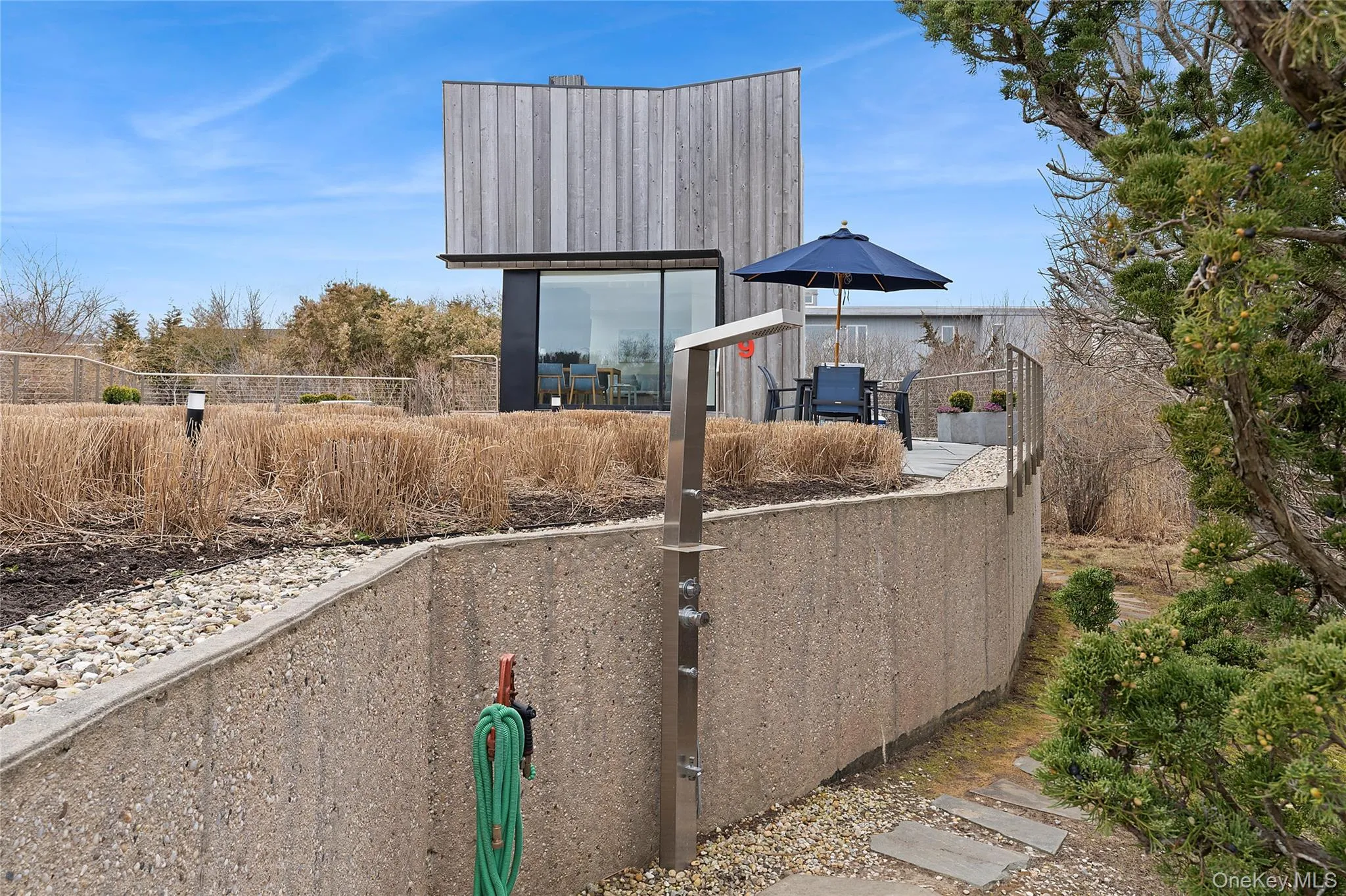 9 Ocean Lane, East Hampton, NY, 2 Bedrooms Bedrooms, 3 Rooms Rooms,1 BathroomBathrooms,Residential,For Rent,Ocean,0,KEY974378 9 Ocean Lane, East Hampton, NY, 2 Bedrooms Bedrooms, 3 Rooms Rooms,1 BathroomBathrooms,Residential,For Rent,Ocean,0,KEY974378