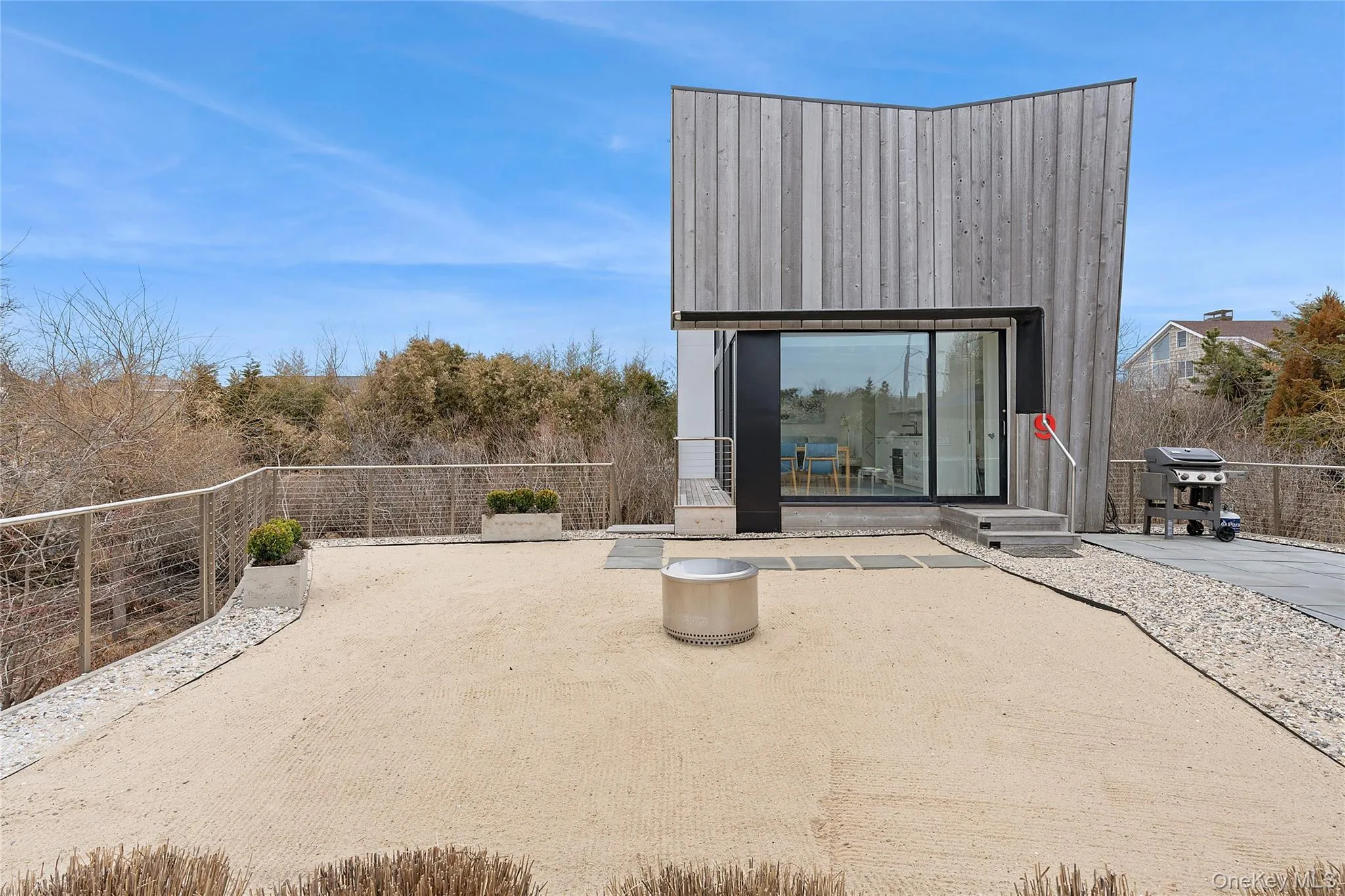 9 Ocean Lane, East Hampton, NY, 2 Bedrooms Bedrooms, 3 Rooms Rooms,1 BathroomBathrooms,Residential,For Rent,Ocean,0,KEY974378 9 Ocean Lane, East Hampton, NY, 2 Bedrooms Bedrooms, 3 Rooms Rooms,1 BathroomBathrooms,Residential,For Rent,Ocean,0,KEY974378