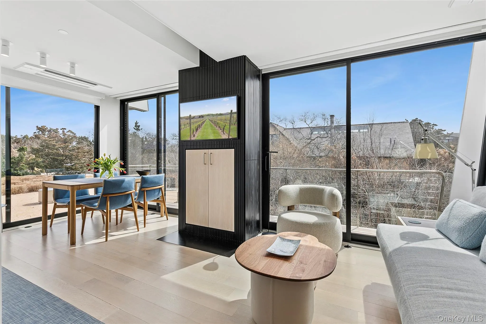 9 Ocean Lane, East Hampton, NY, 2 Bedrooms Bedrooms, 3 Rooms Rooms,1 BathroomBathrooms,Residential,For Rent,Ocean,0,KEY974378 9 Ocean Lane, East Hampton, NY, 2 Bedrooms Bedrooms, 3 Rooms Rooms,1 BathroomBathrooms,Residential,For Rent,Ocean,0,KEY974378