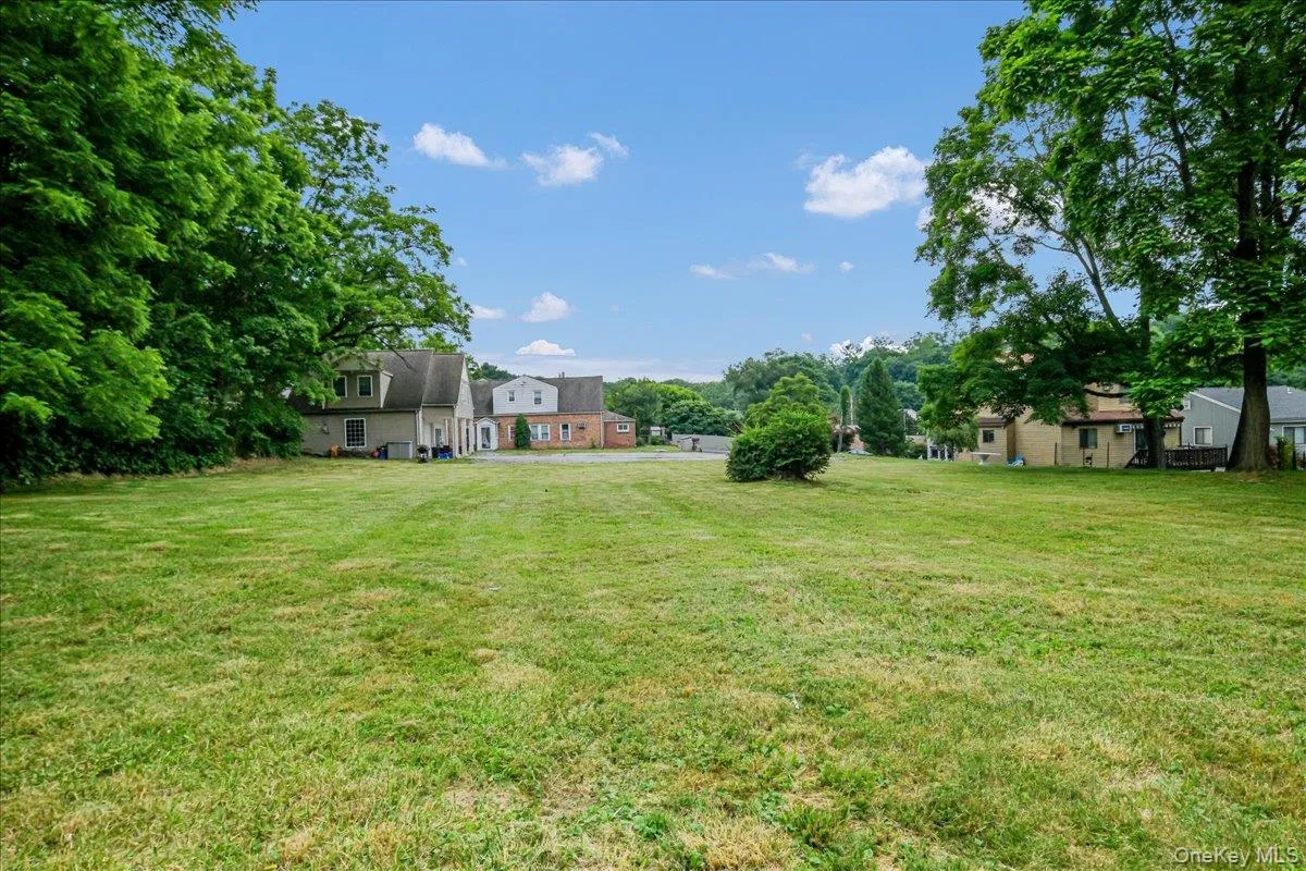 17 Church Street, Cortlandt, NY, 3 Bedrooms Bedrooms, 6 Rooms Rooms,1 BathroomBathrooms,Residential Lease,For Rent,Church,0,974392 17 Church Street, Cortlandt, NY, 3 Bedrooms Bedrooms, 6 Rooms Rooms,1 BathroomBathrooms,Residential Lease,For Rent,Church,0,974392